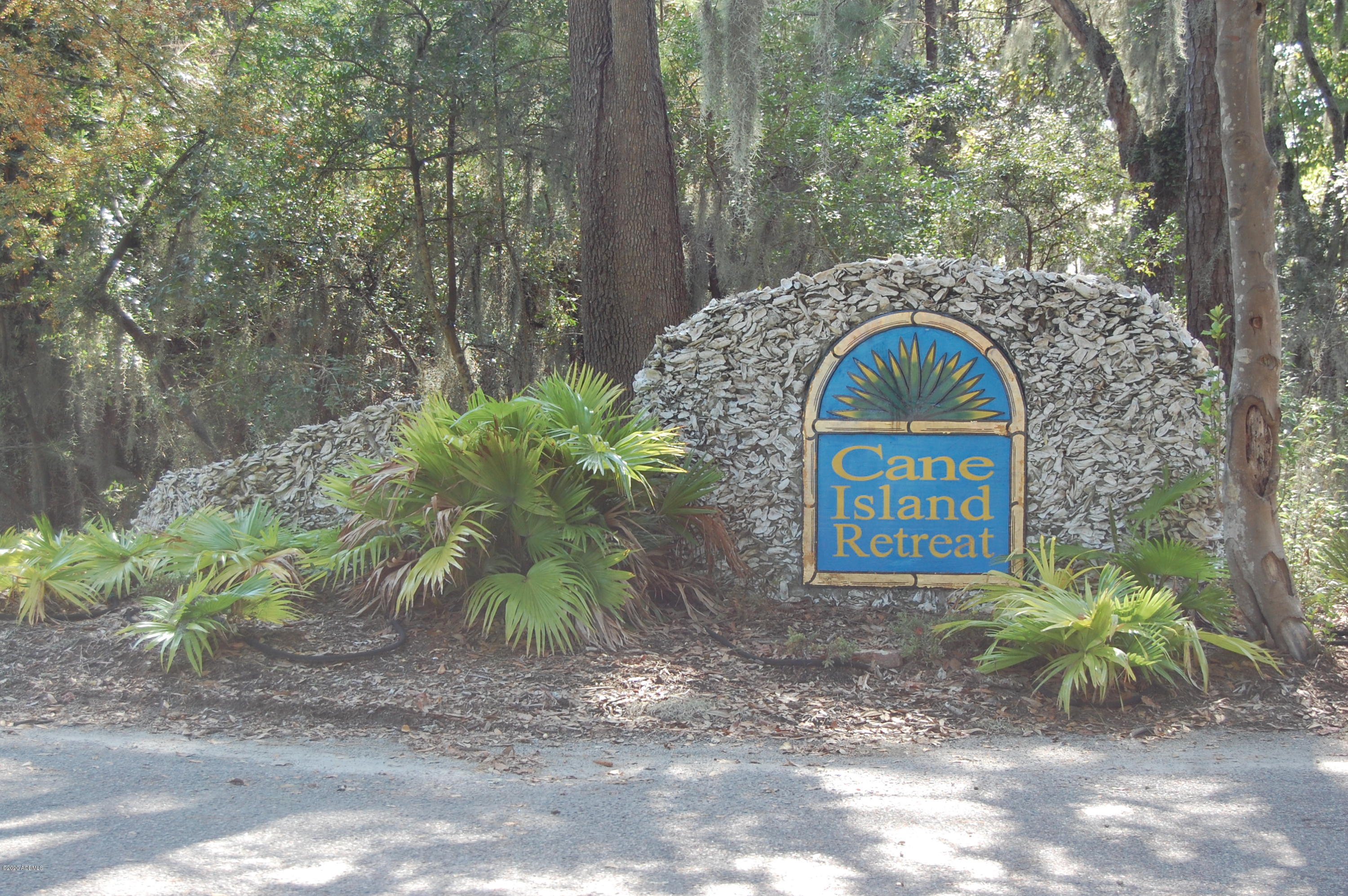 82 Bay Drive