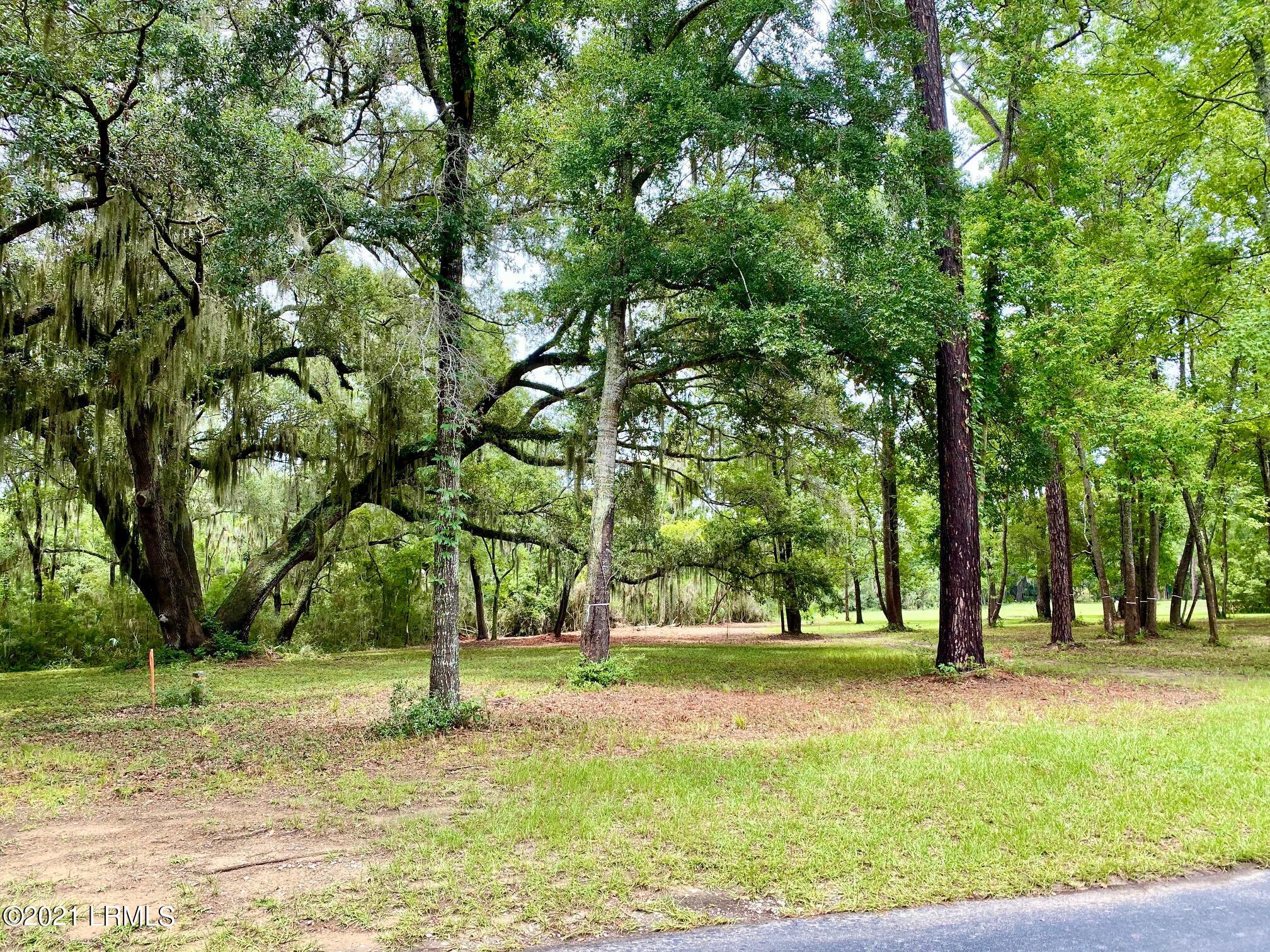 715 Distant Island Drive