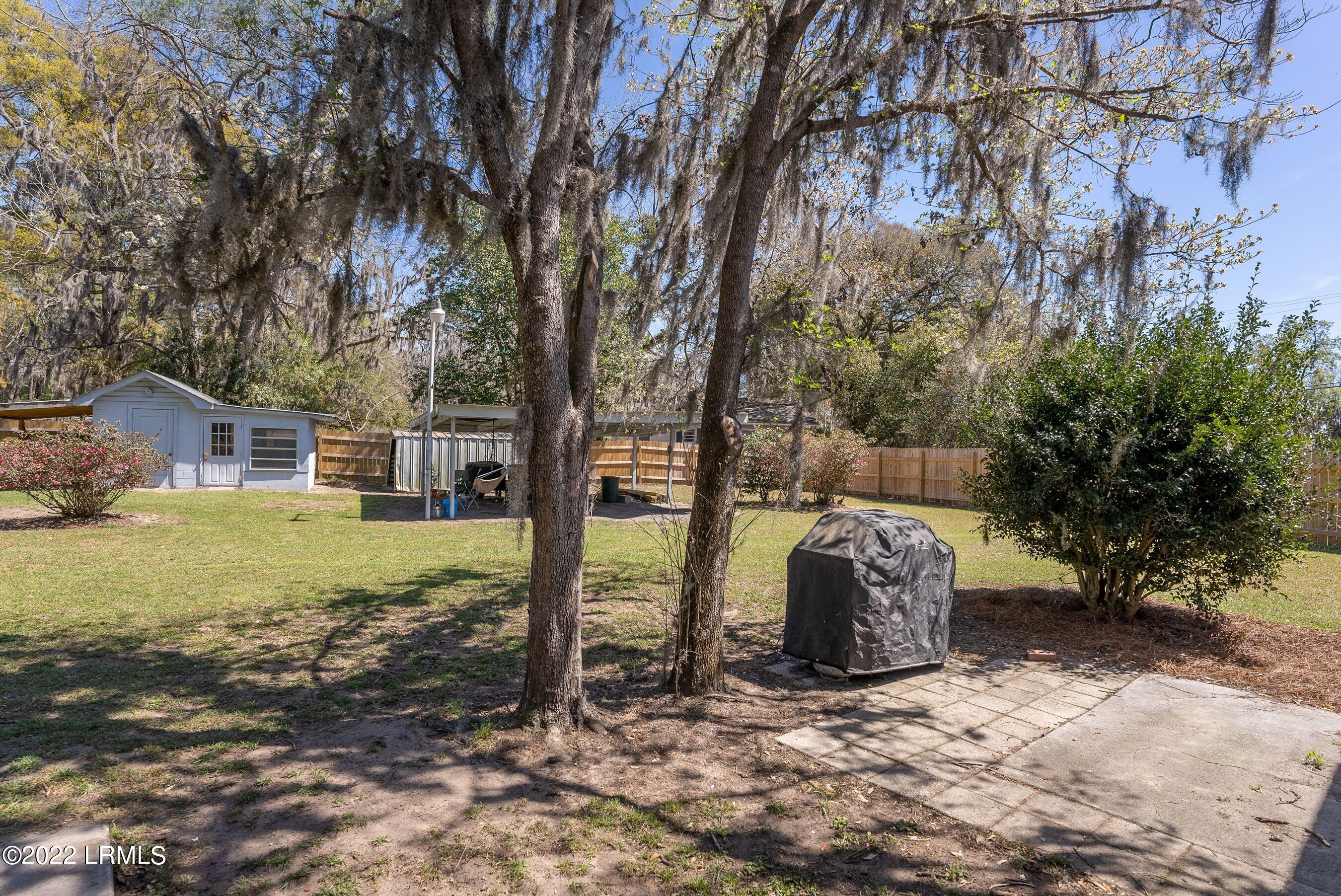 3005 Roseida Road