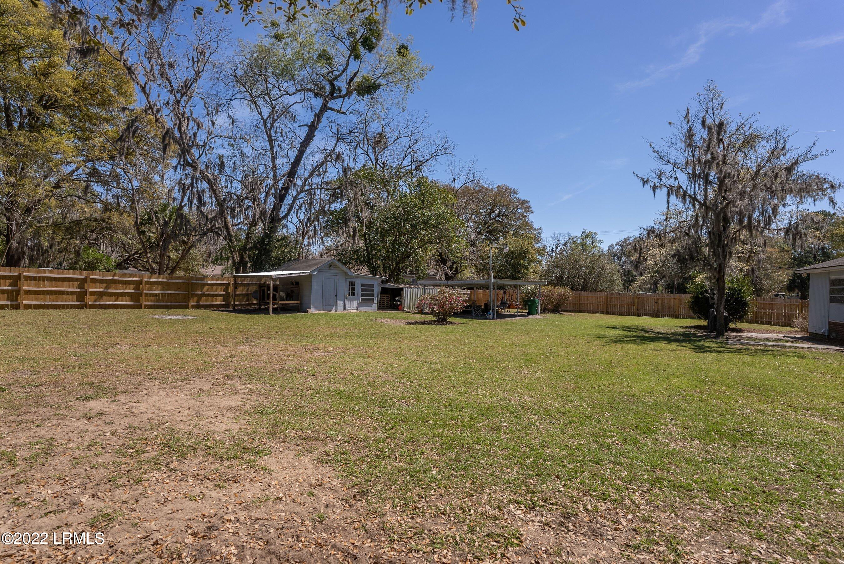 3005 Roseida Road