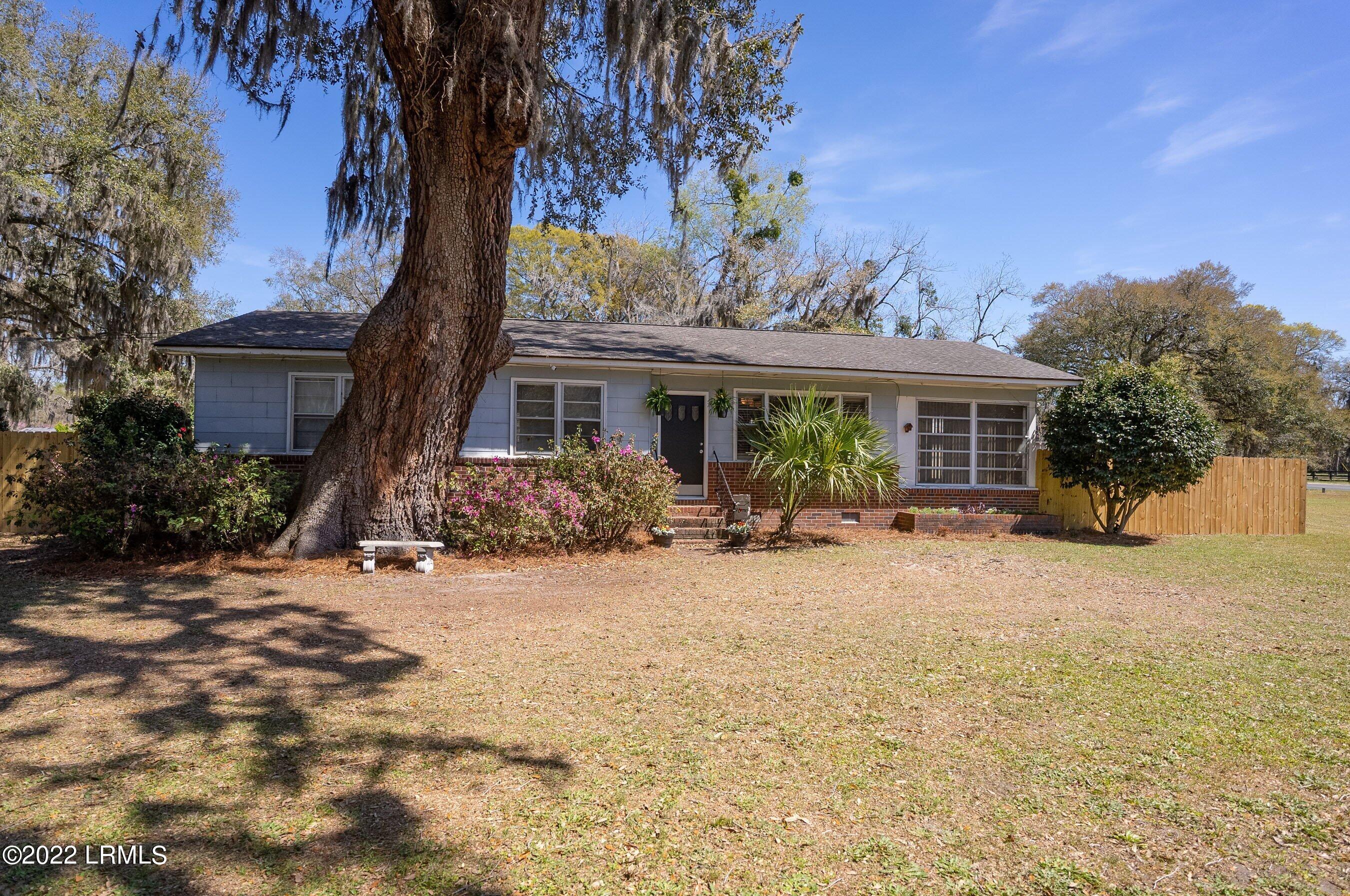 3005 Roseida Road
