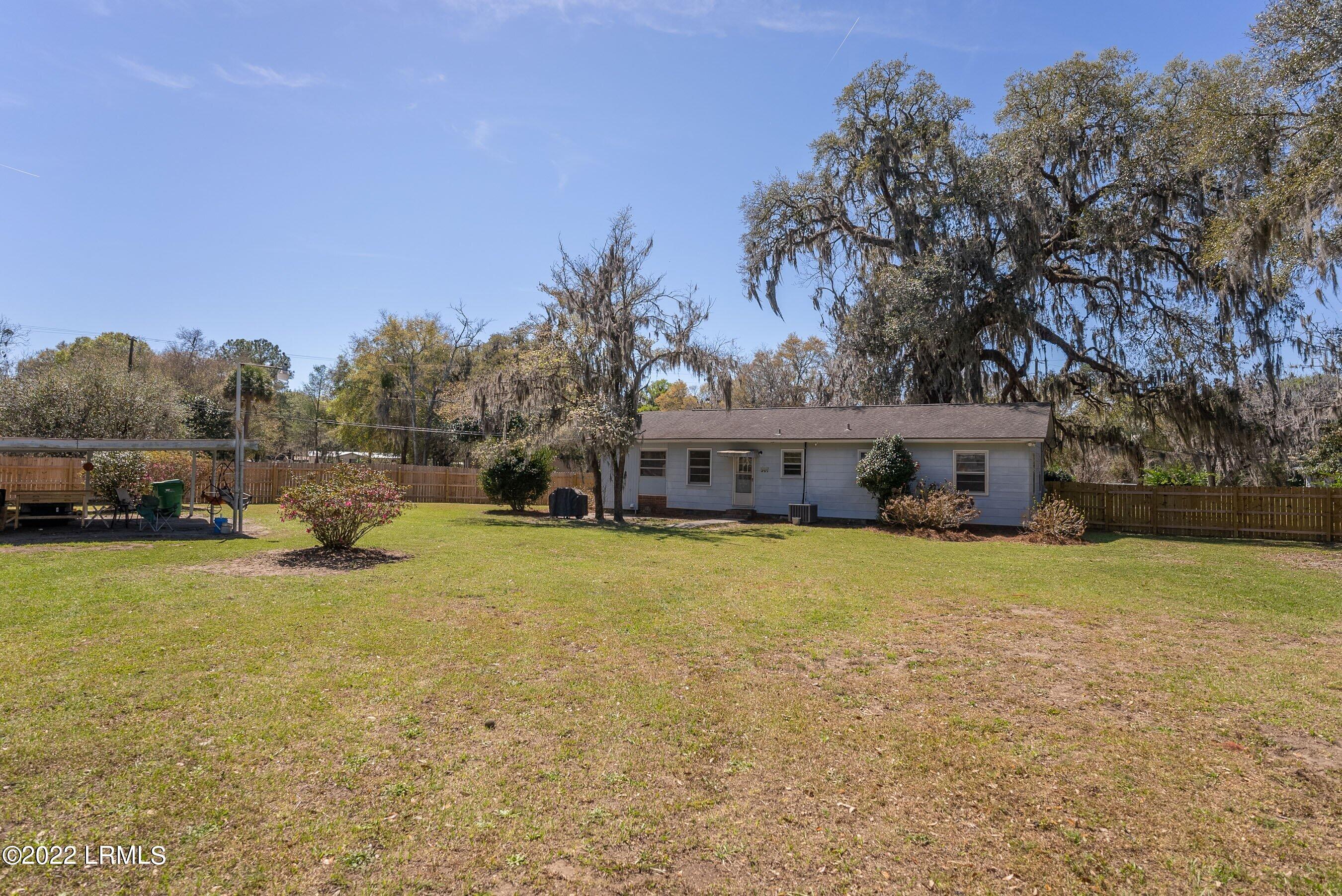 3005 Roseida Road