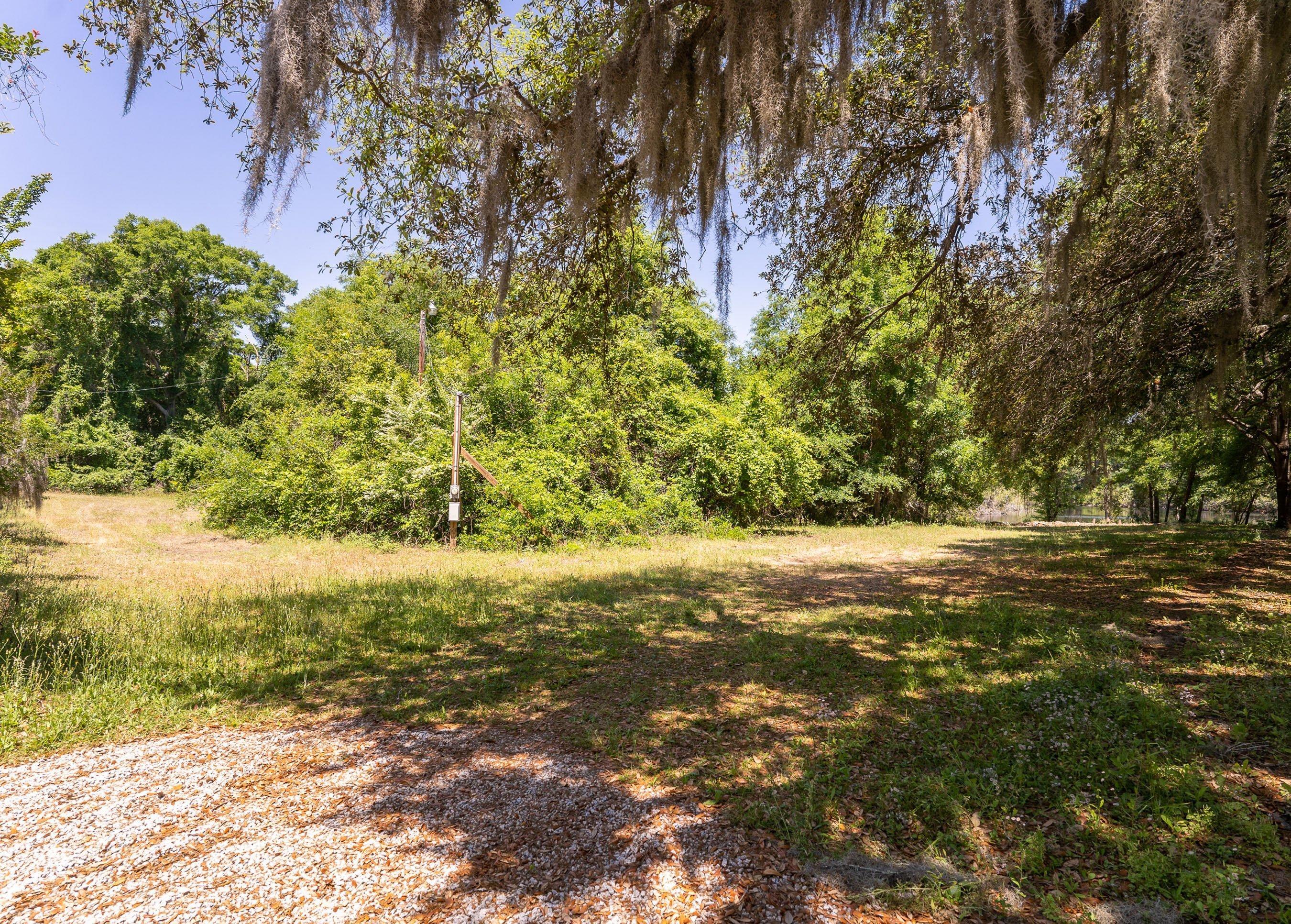 31 Shorts Landing Road