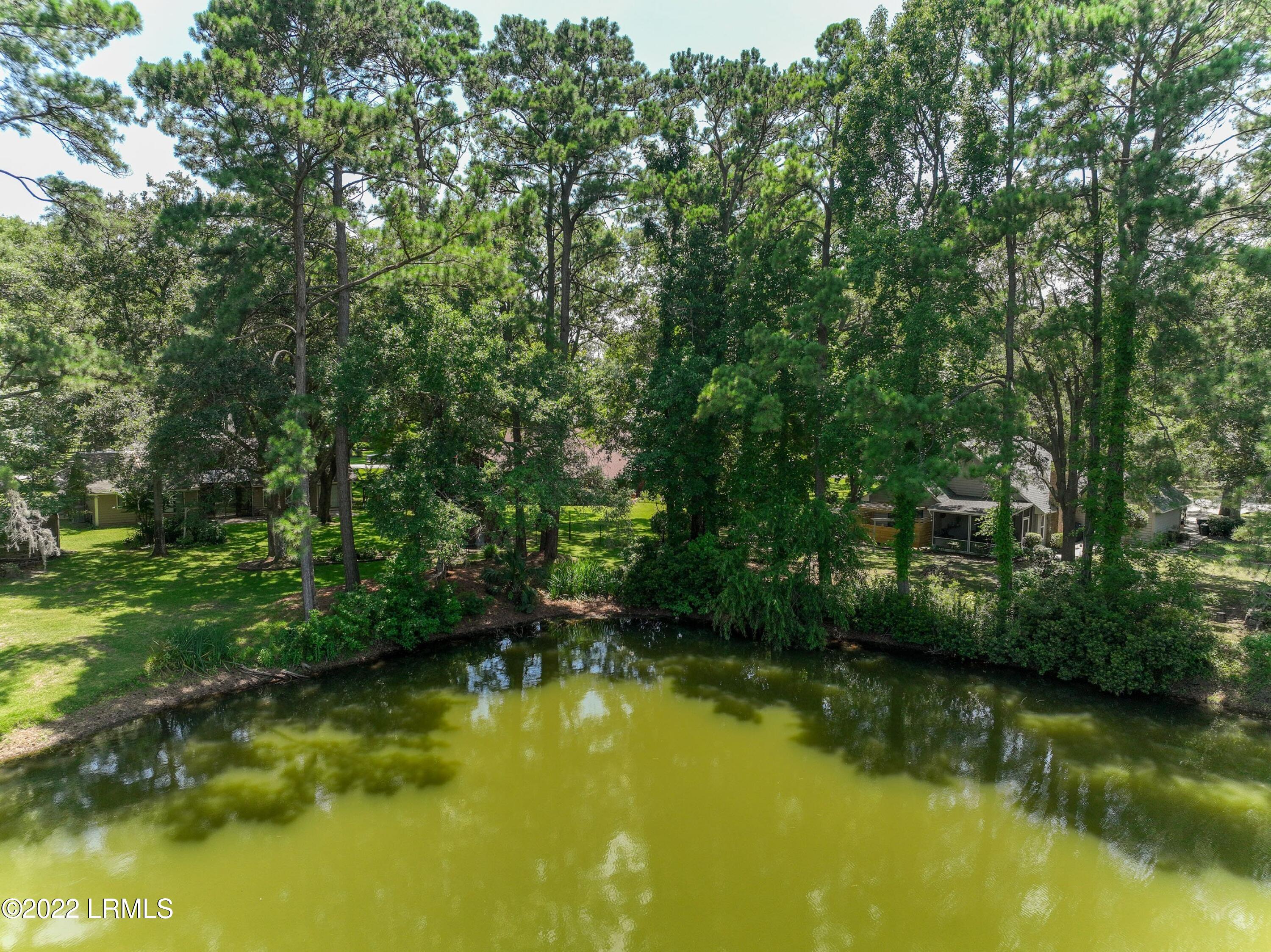 11 Chesterfield Lake Drive