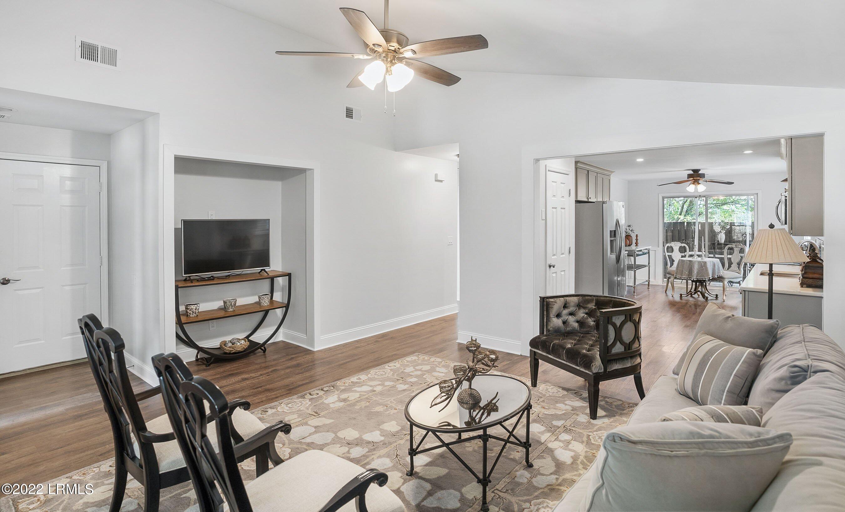 924 Oyster Cove Road