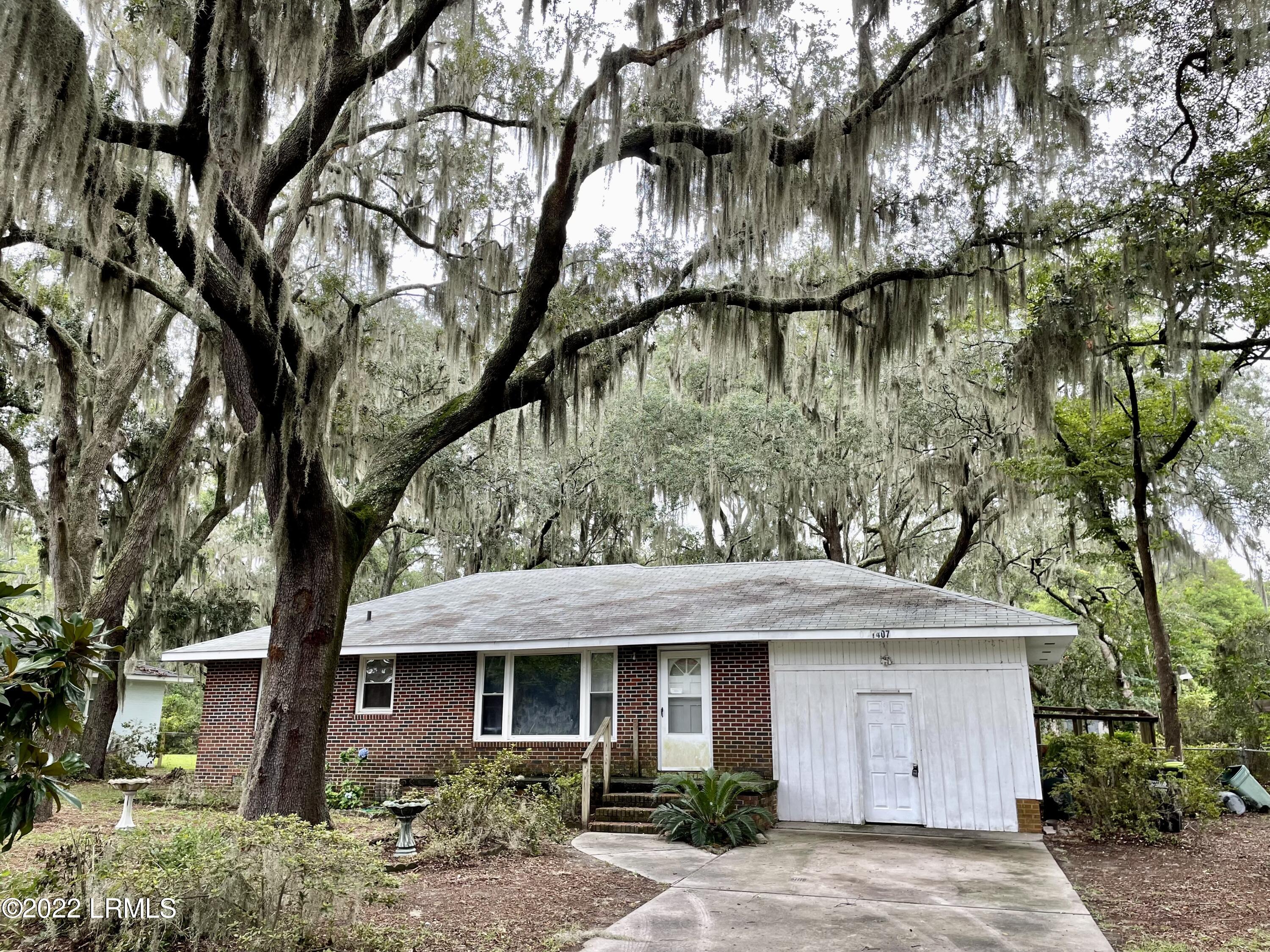 1407 Church Street