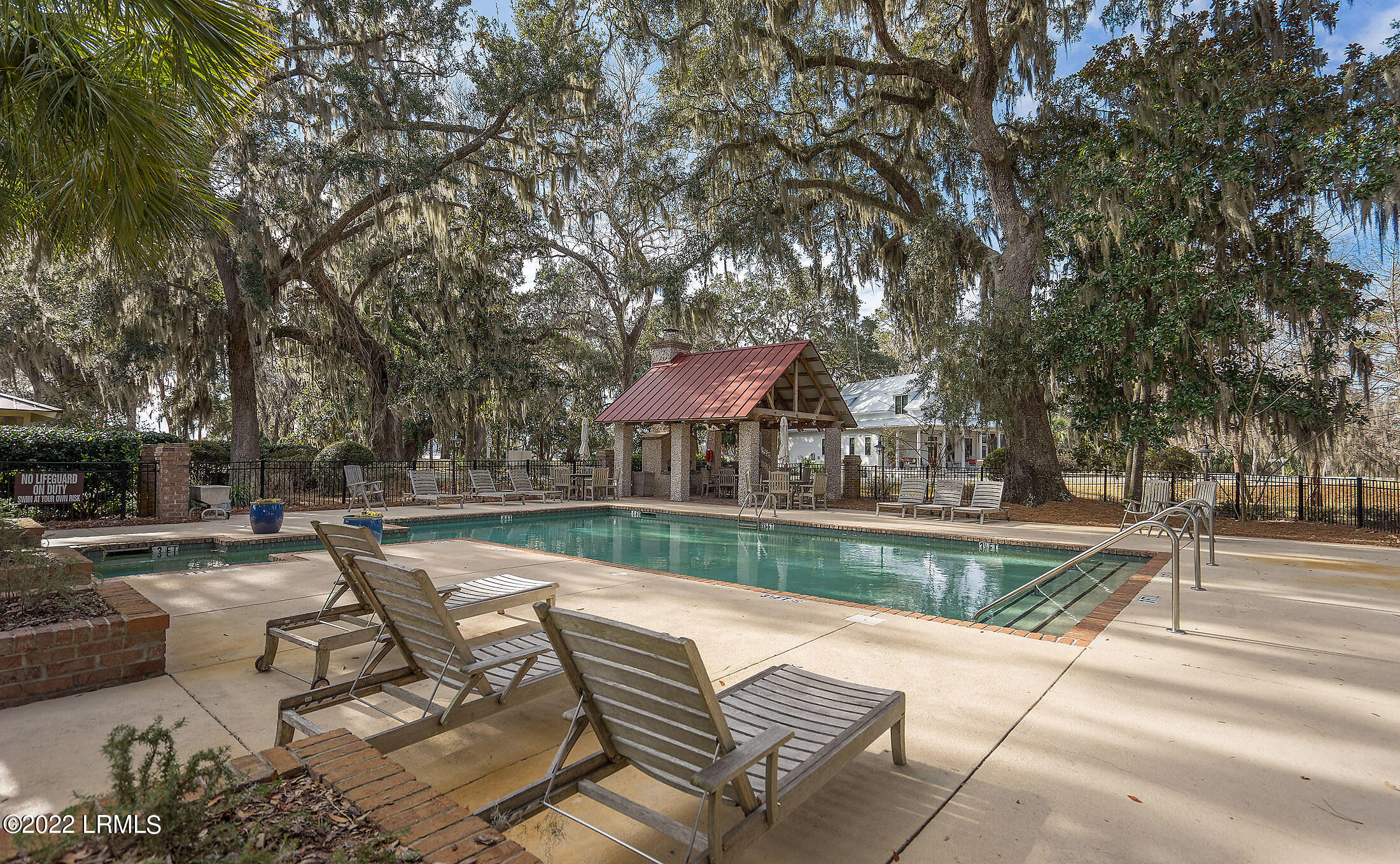 448 Commons Circle