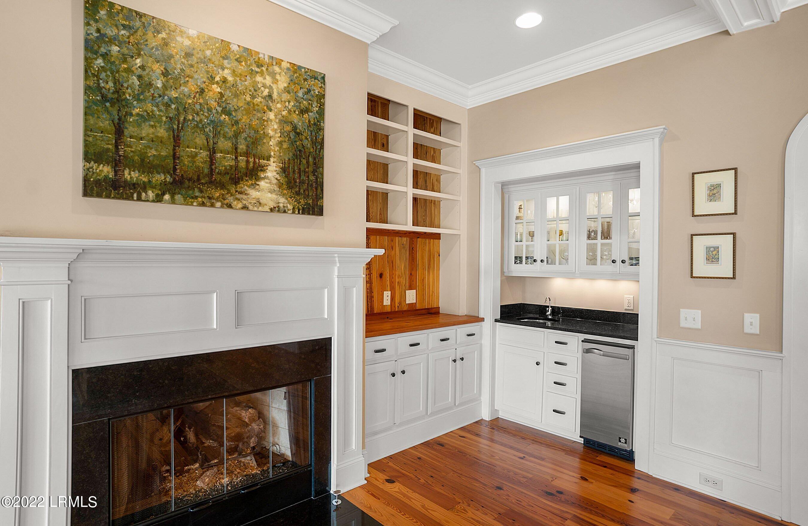 130 Gautier Place