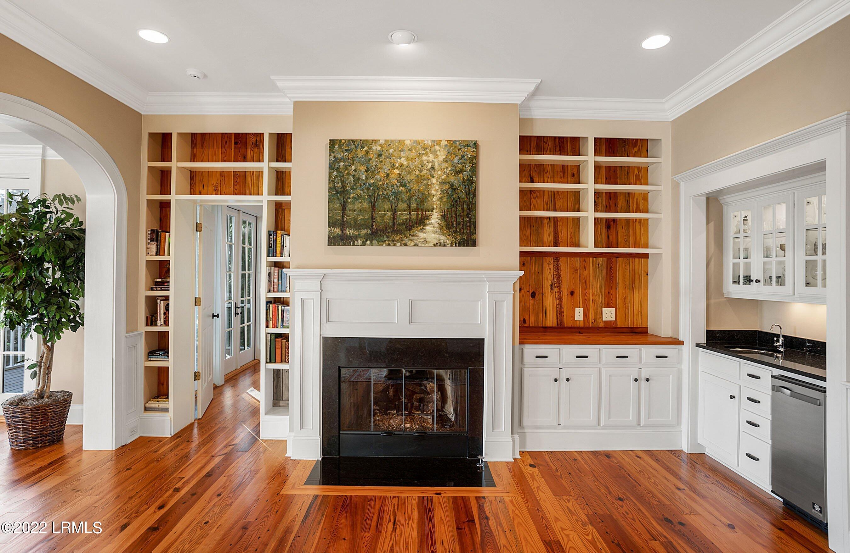 130 Gautier Place