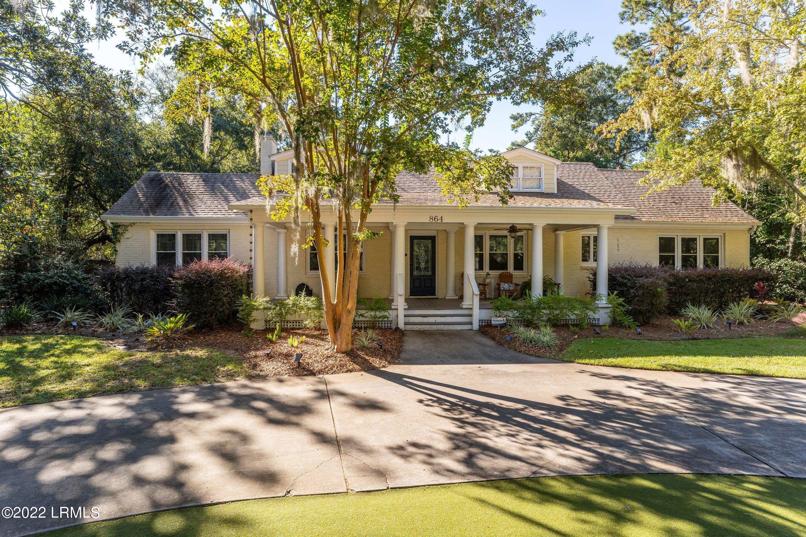 864 Ribaut Road