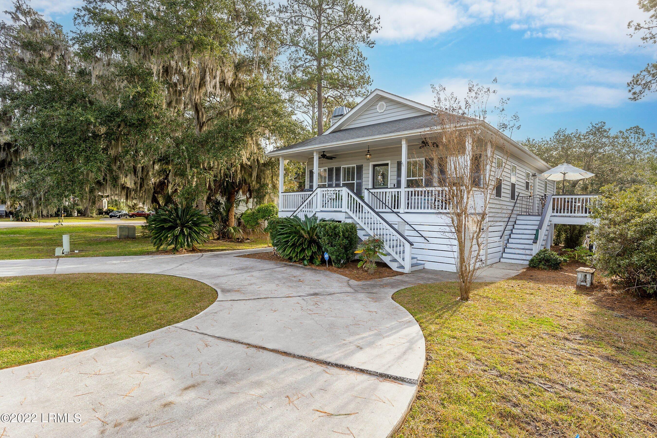 2921 Waters Edge Court
