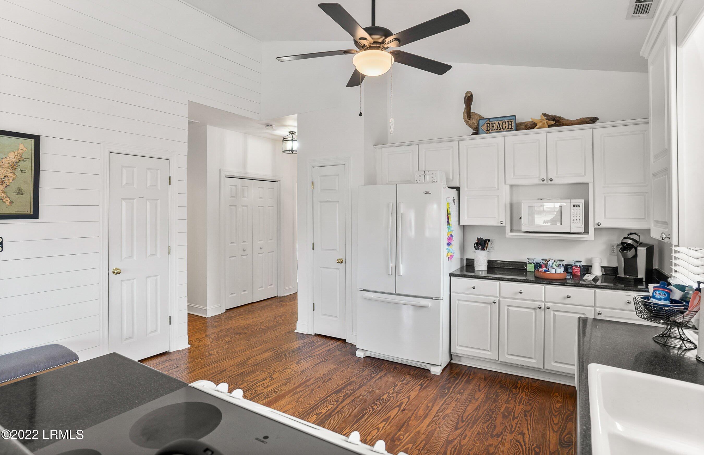 2921 Waters Edge Court