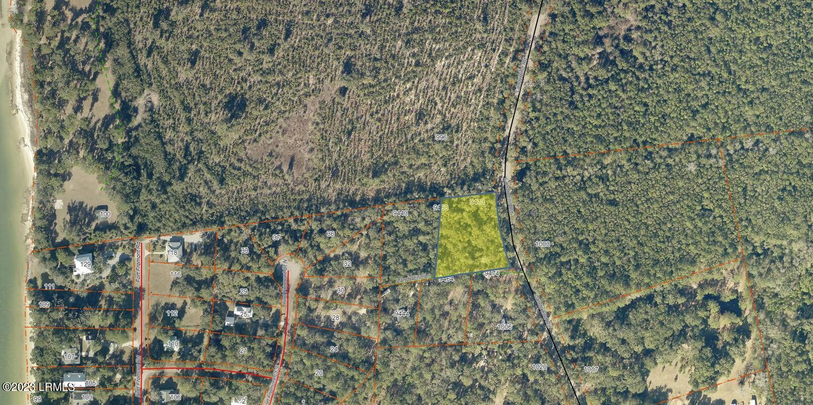 9473 Lands End Lane