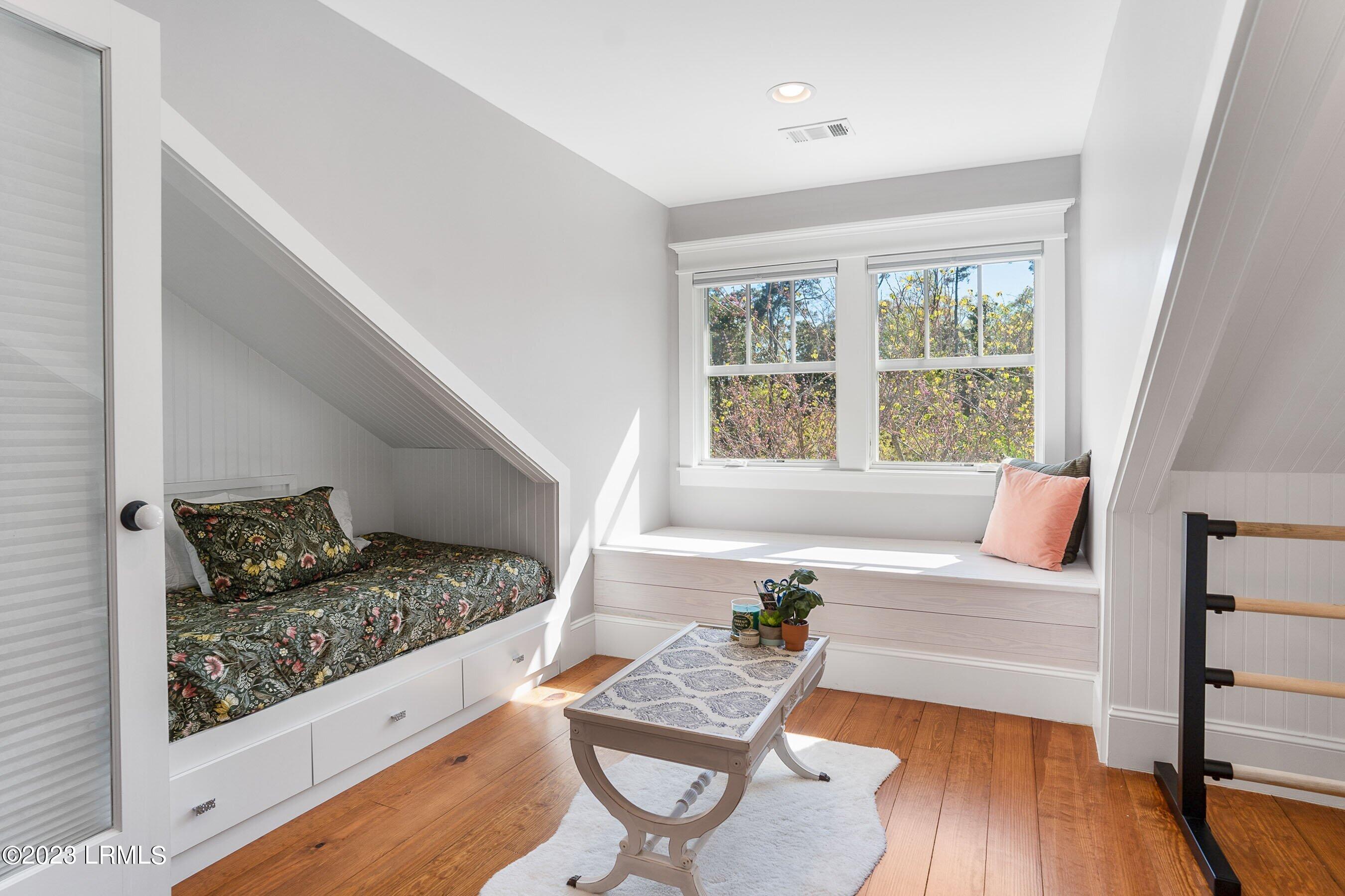 49 Ridge Road