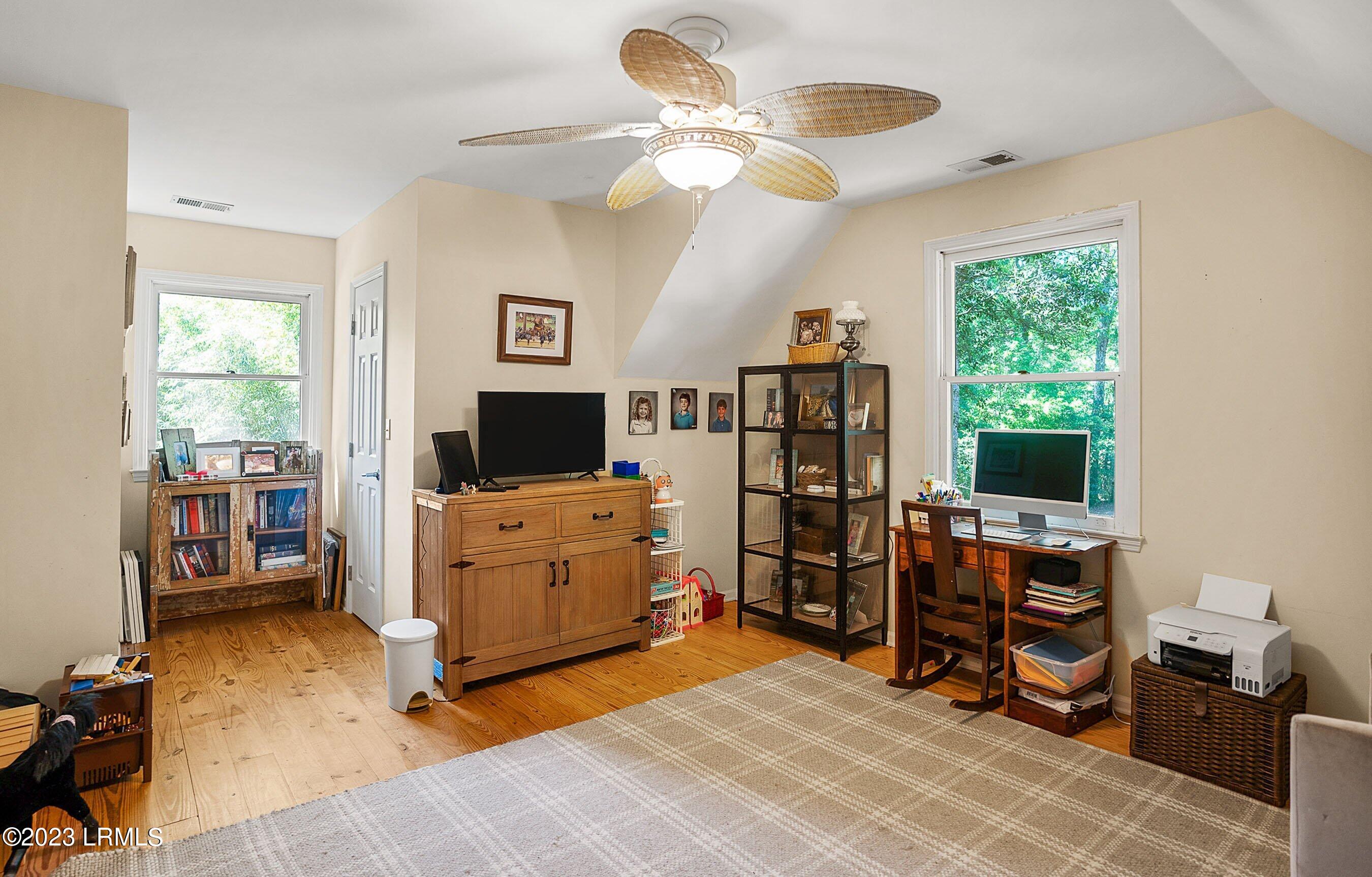 3522 Morgan River Drive