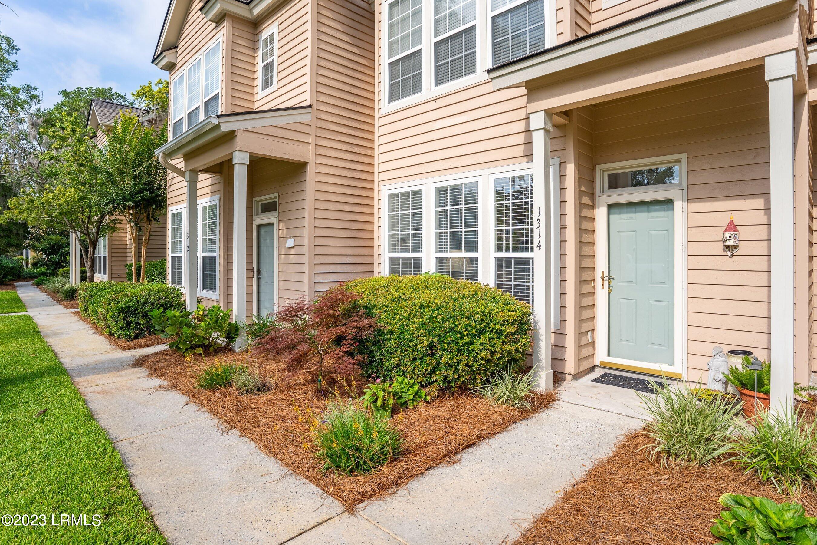 1314 Barnwell Bluff