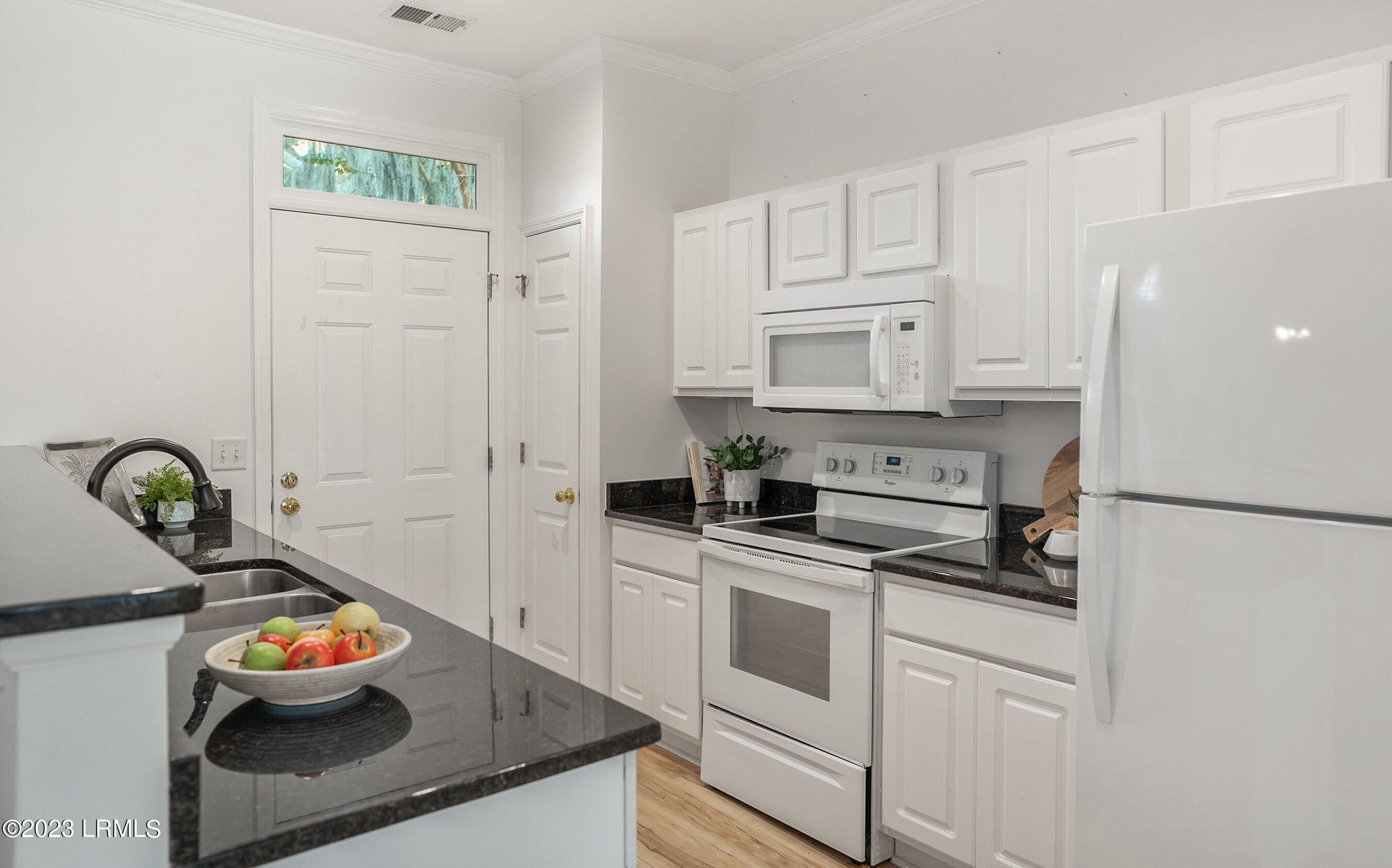 1314 Barnwell Bluff