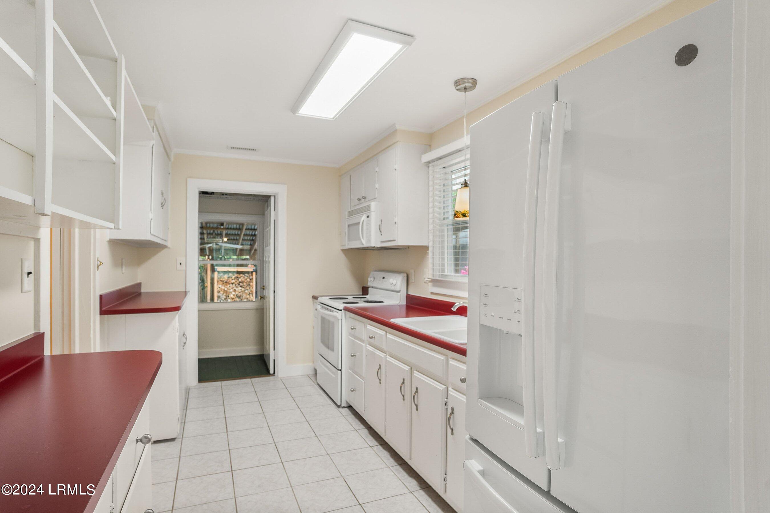 308 Battery Creek Road
