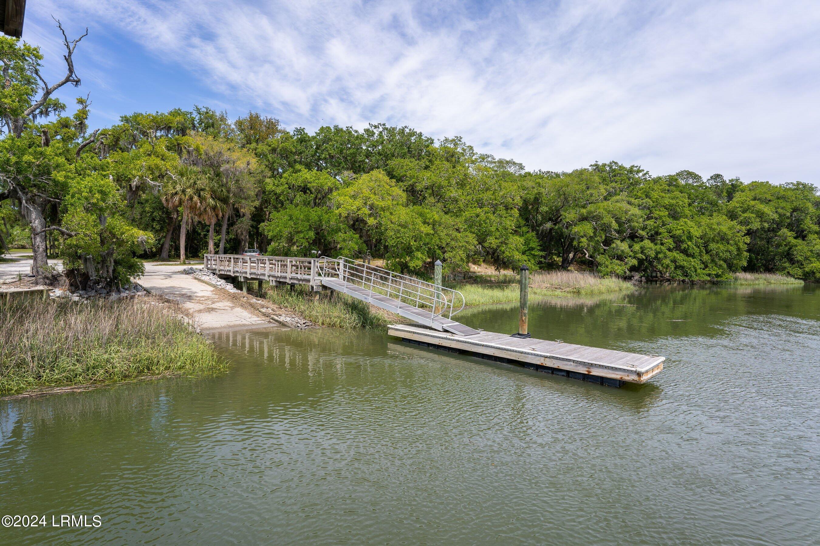715 Distant Island Drive