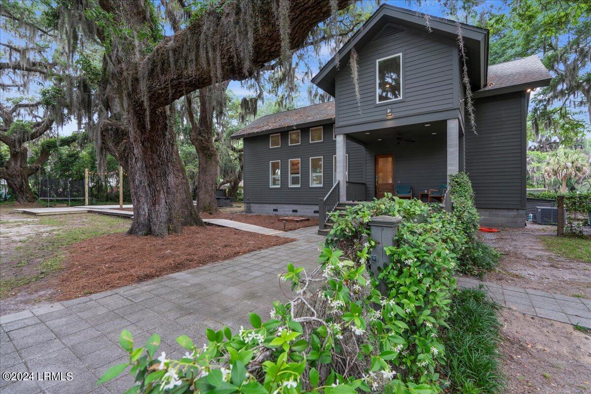 1302 Charles Street