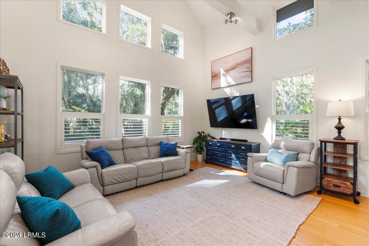 1302 Charles Street