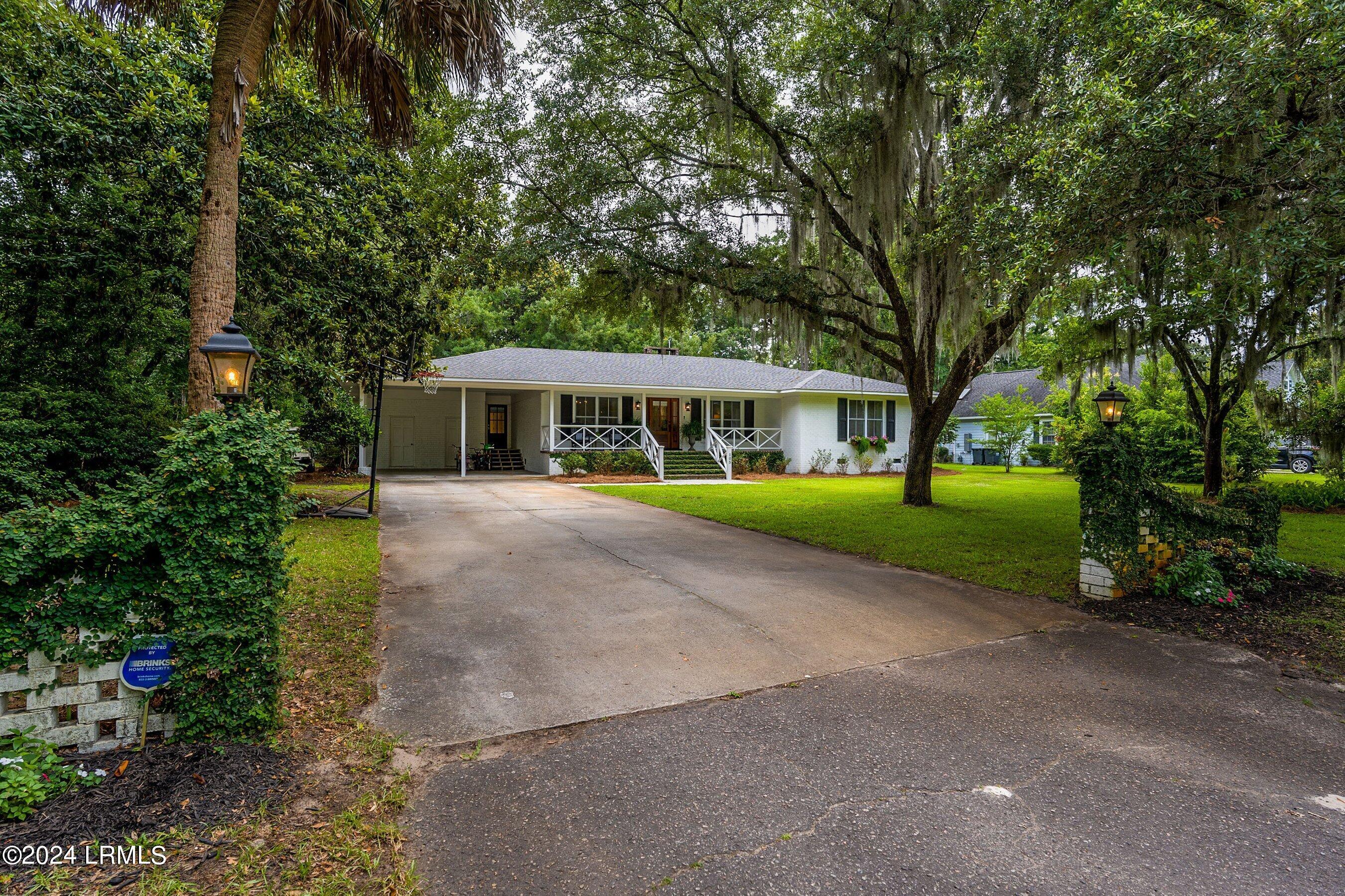 105 Fort Lyttleton Road