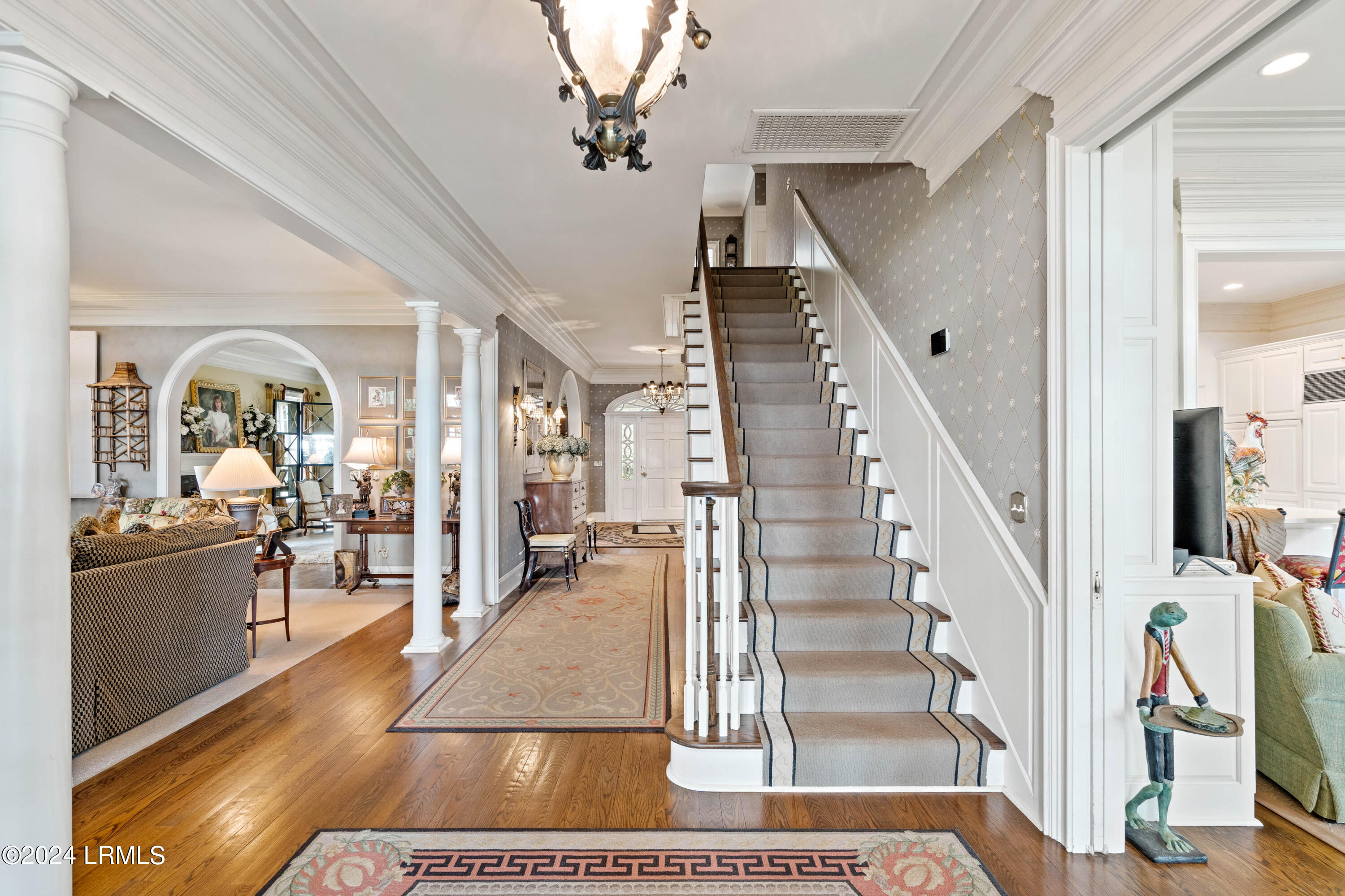 84 Bay Drive