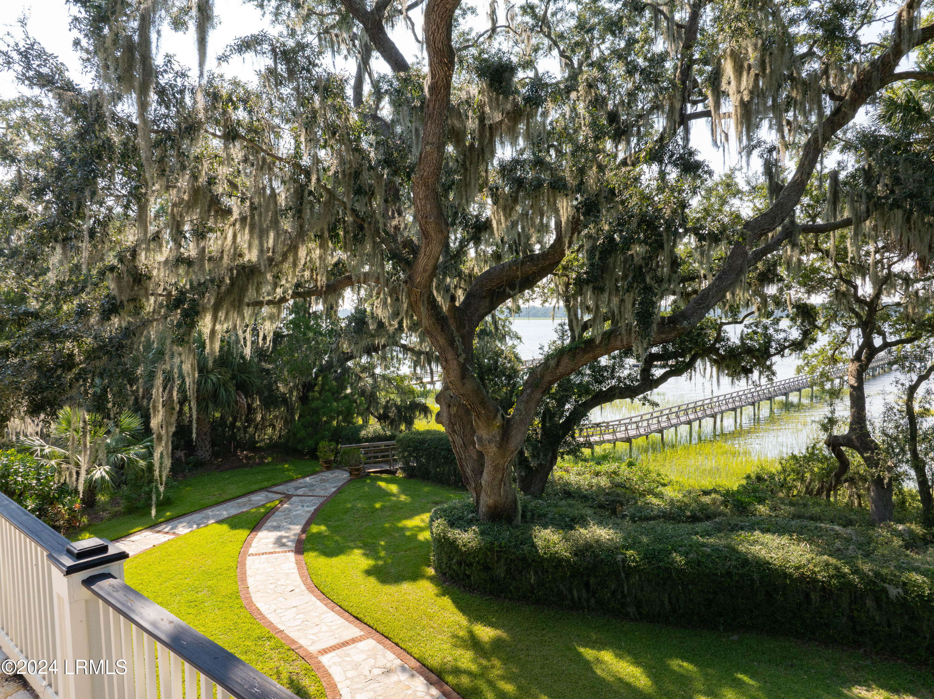 84 Bay Drive