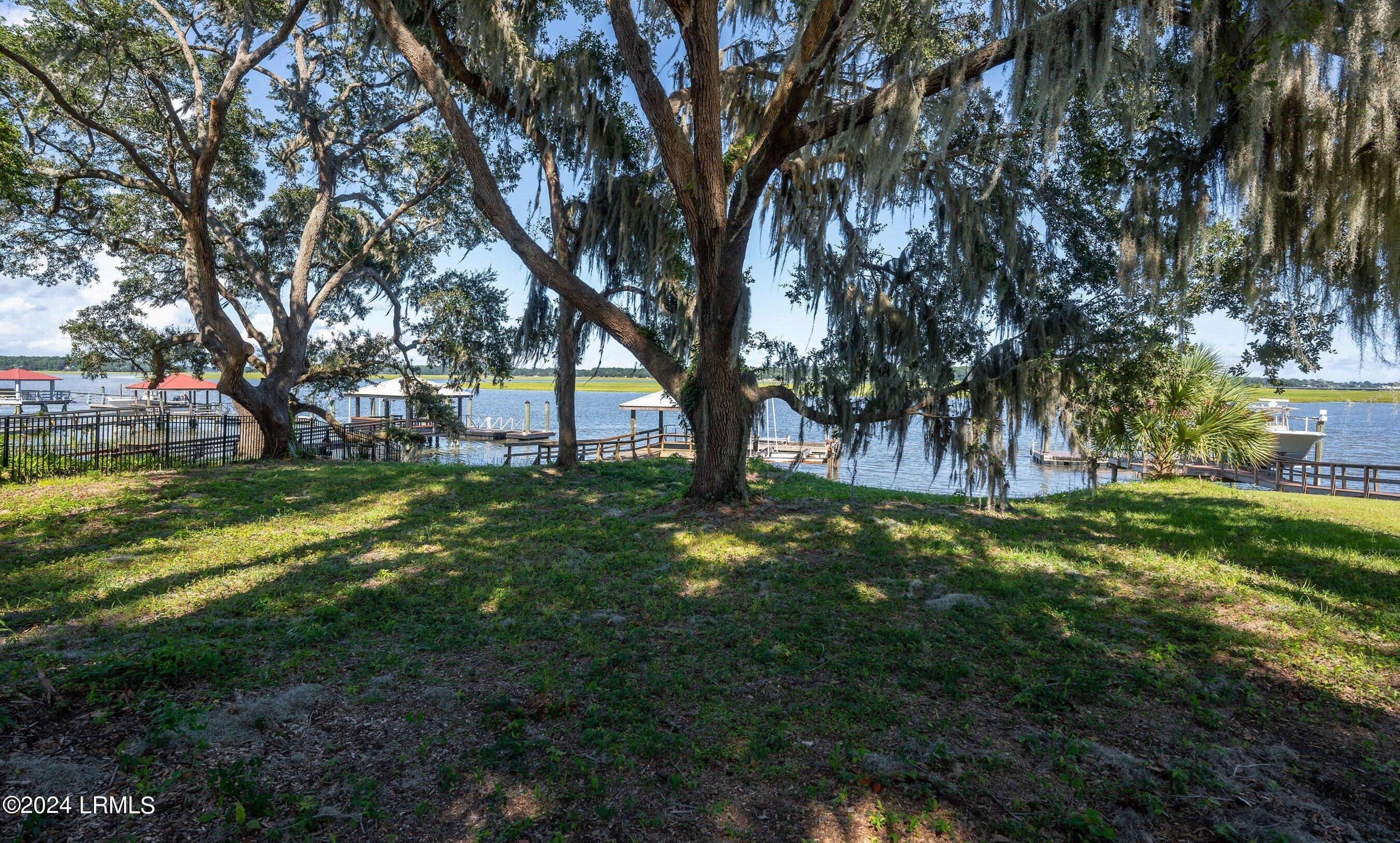 12 Wrights Point Circle