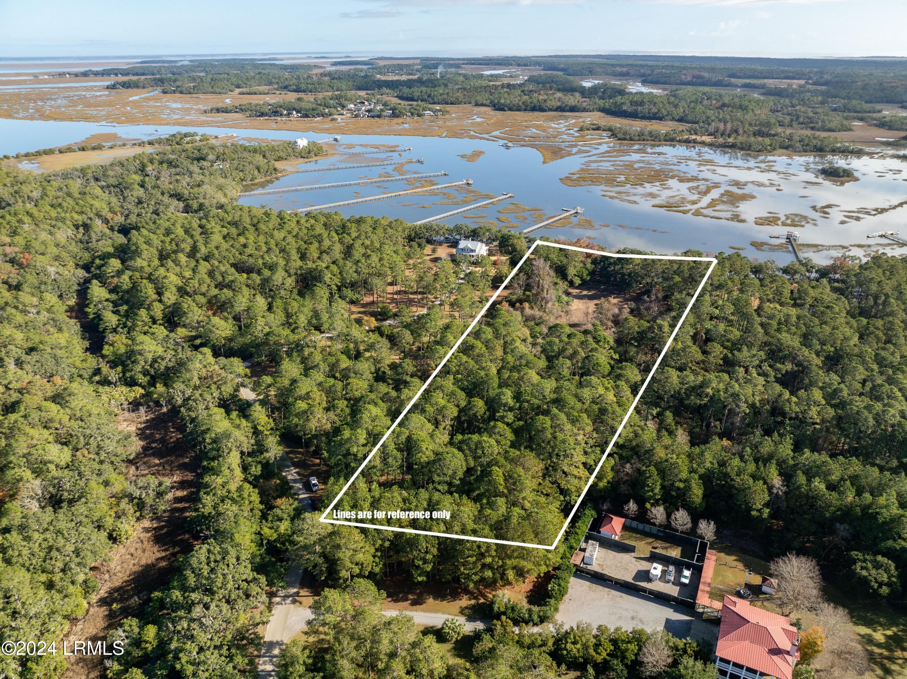 38 Net Weavers Place, St. Helena Island