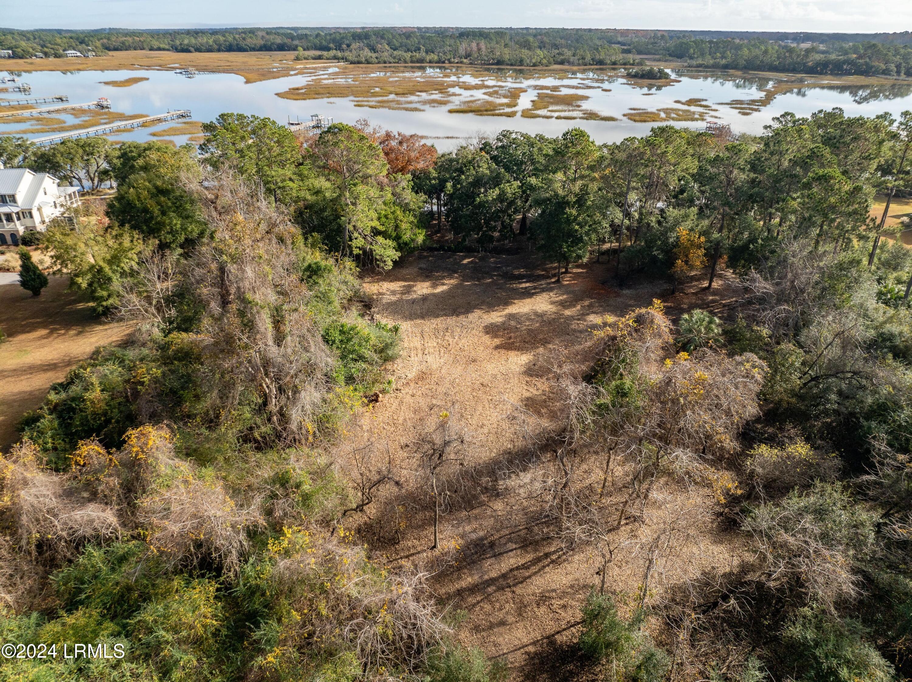 38 Net Weavers Place, St. Helena Island