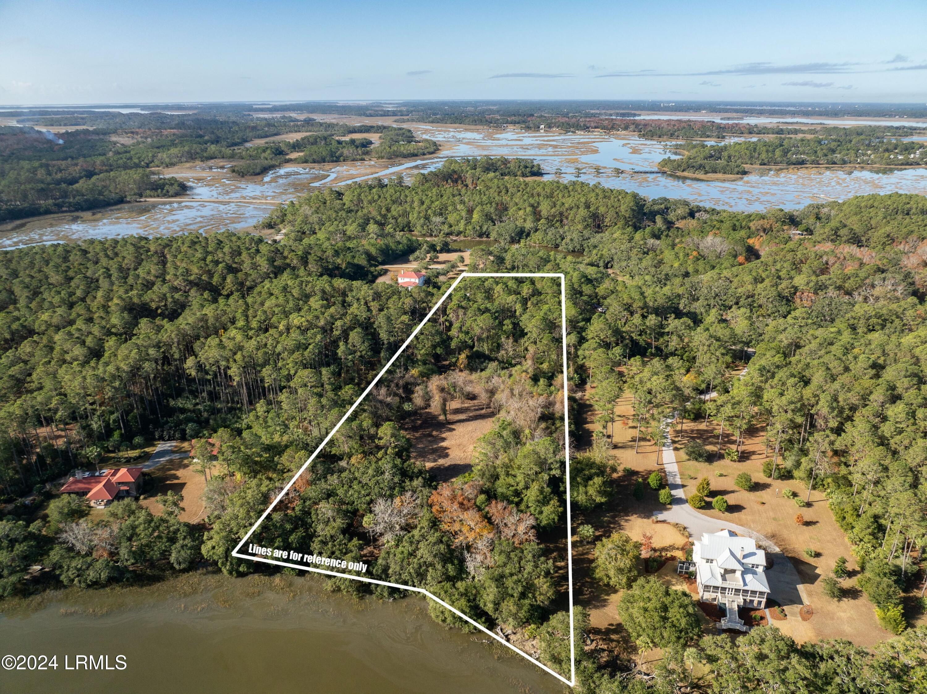 38 Net Weavers Place, St. Helena Island