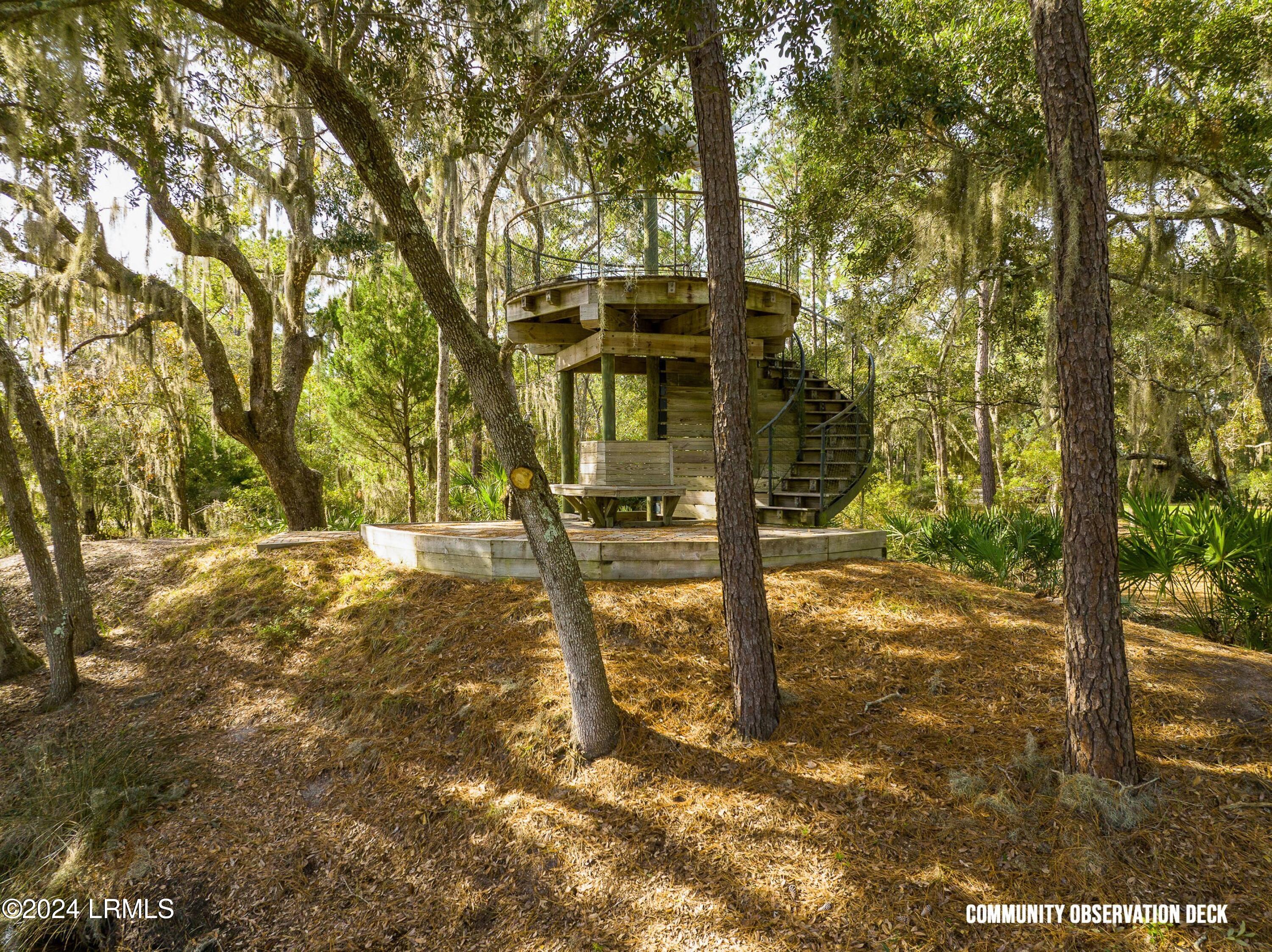 38 Net Weavers Place, St. Helena Island