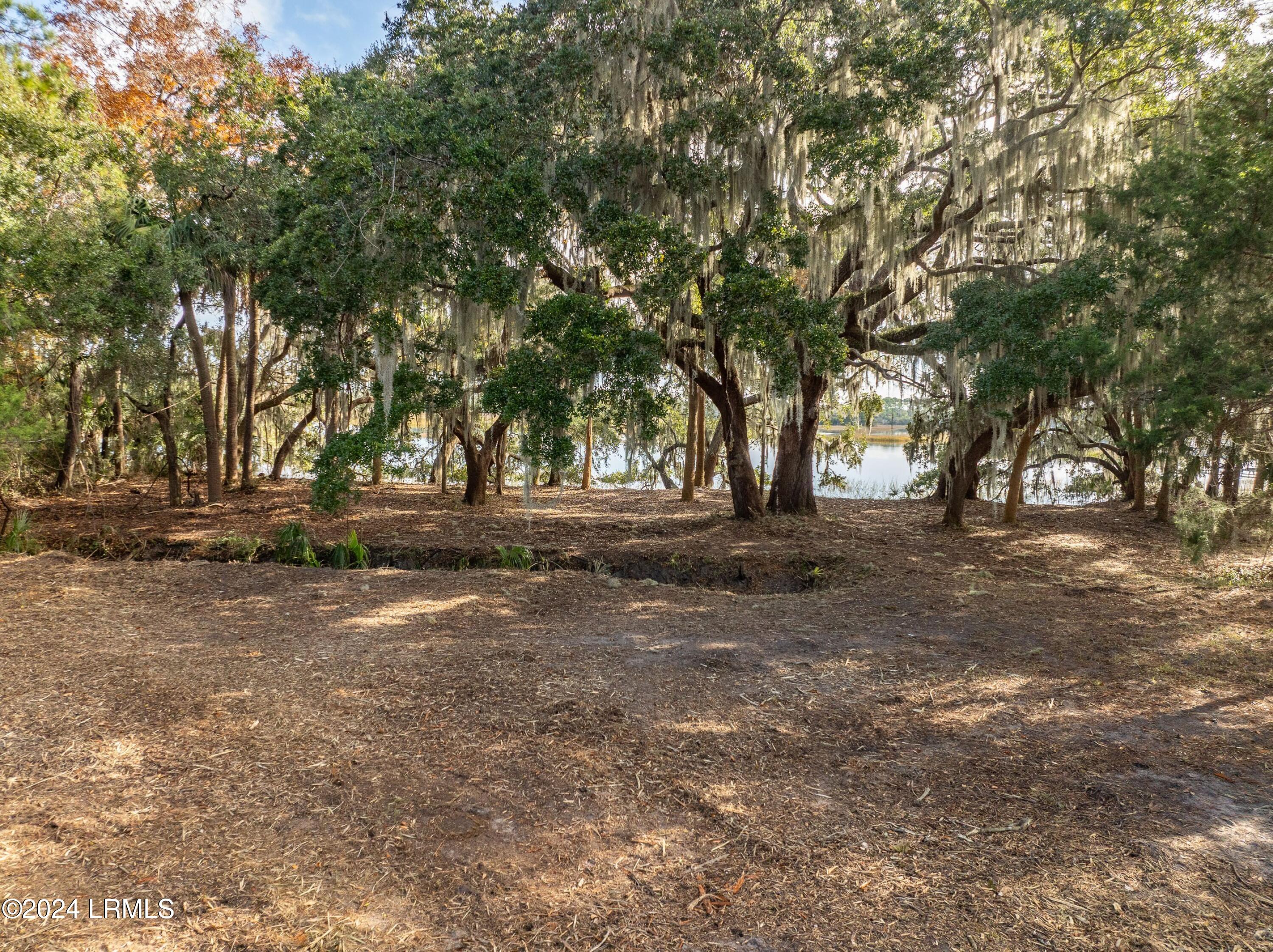 38 Net Weavers Place, St. Helena Island