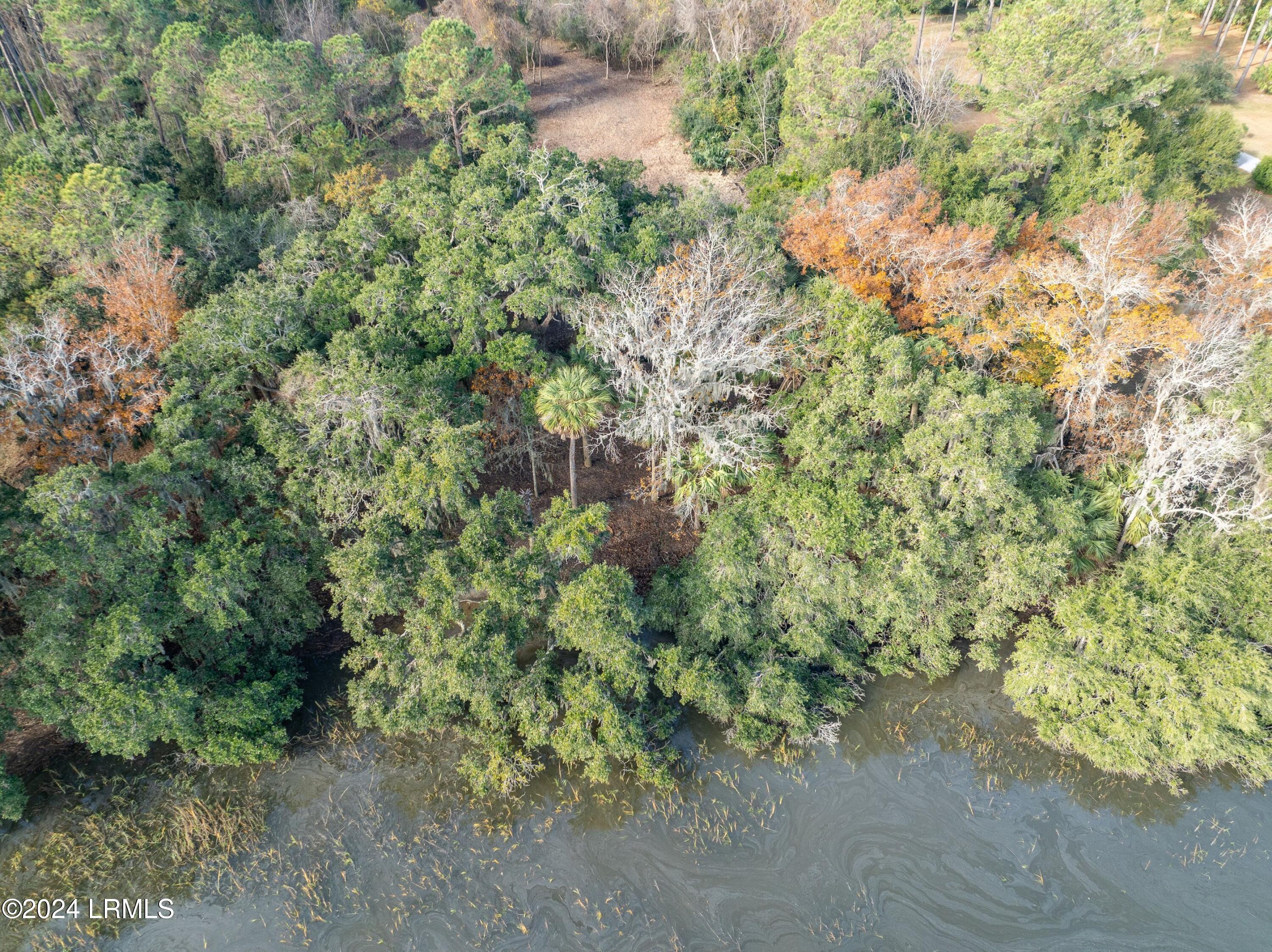 38 Net Weavers Place, St. Helena Island