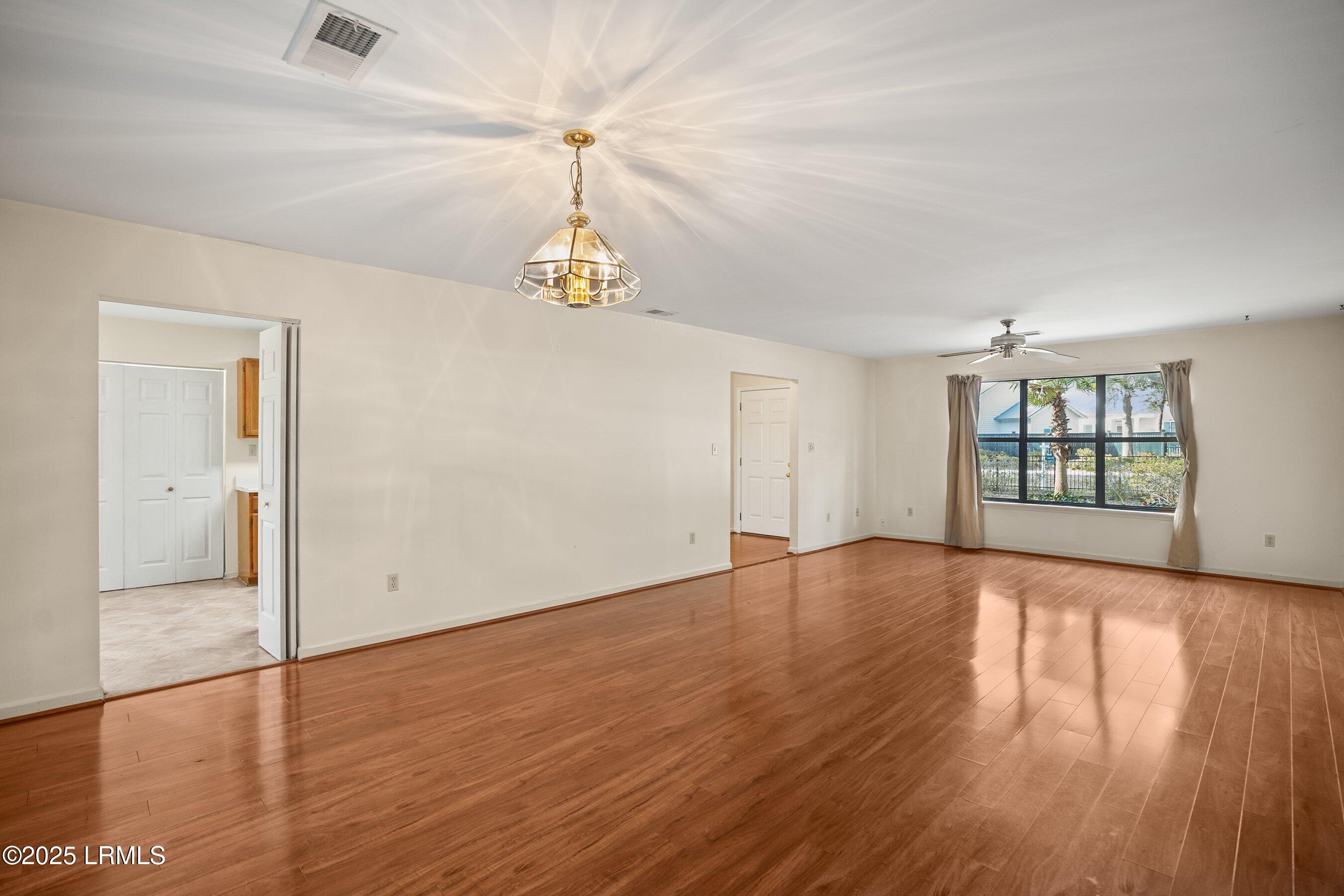 38 Sunset Boulevard