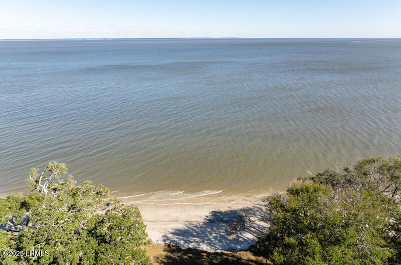 4 Saltwind Drive, St. Helena Island