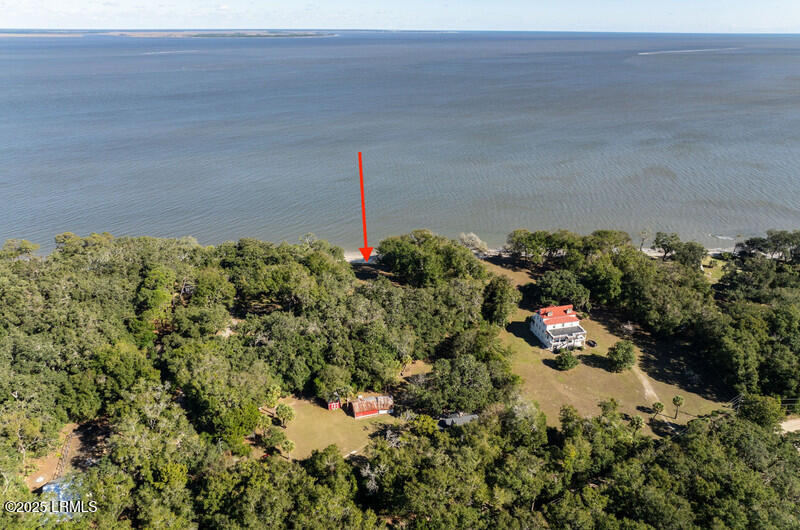 4 Saltwind Drive, St. Helena Island