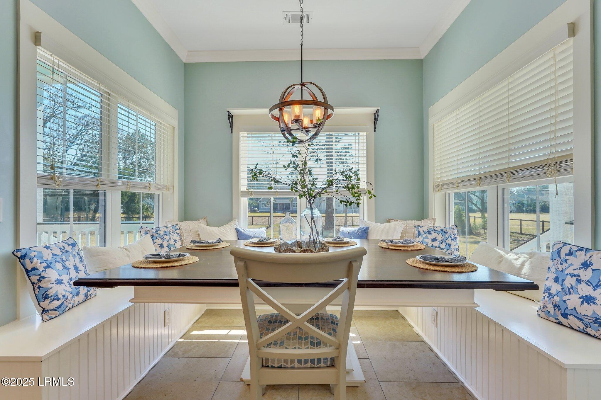 29 Dolphin Point Drive
