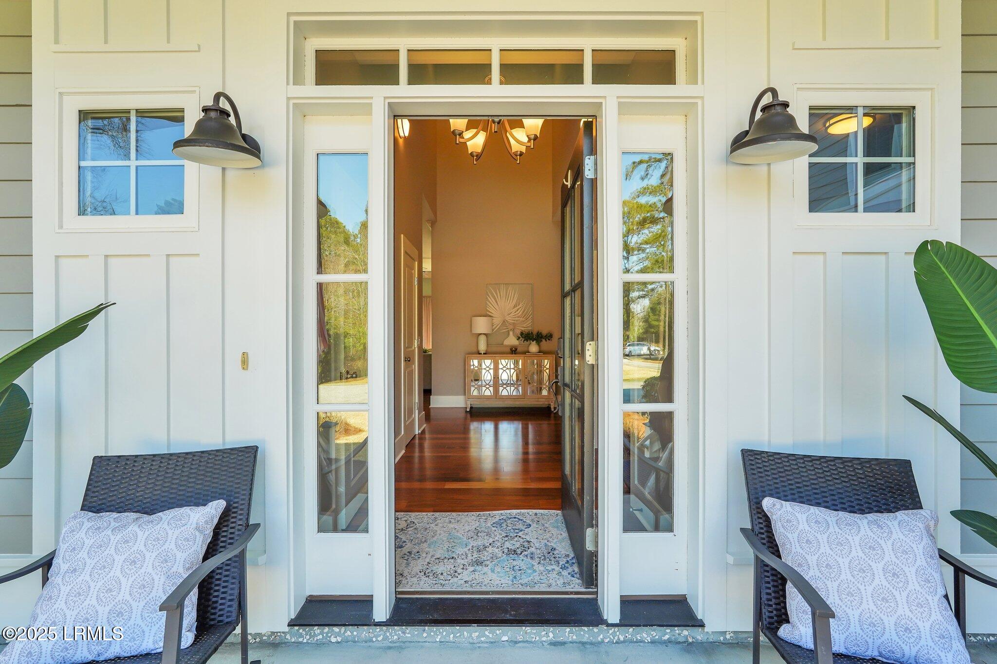 29 Dolphin Point Drive