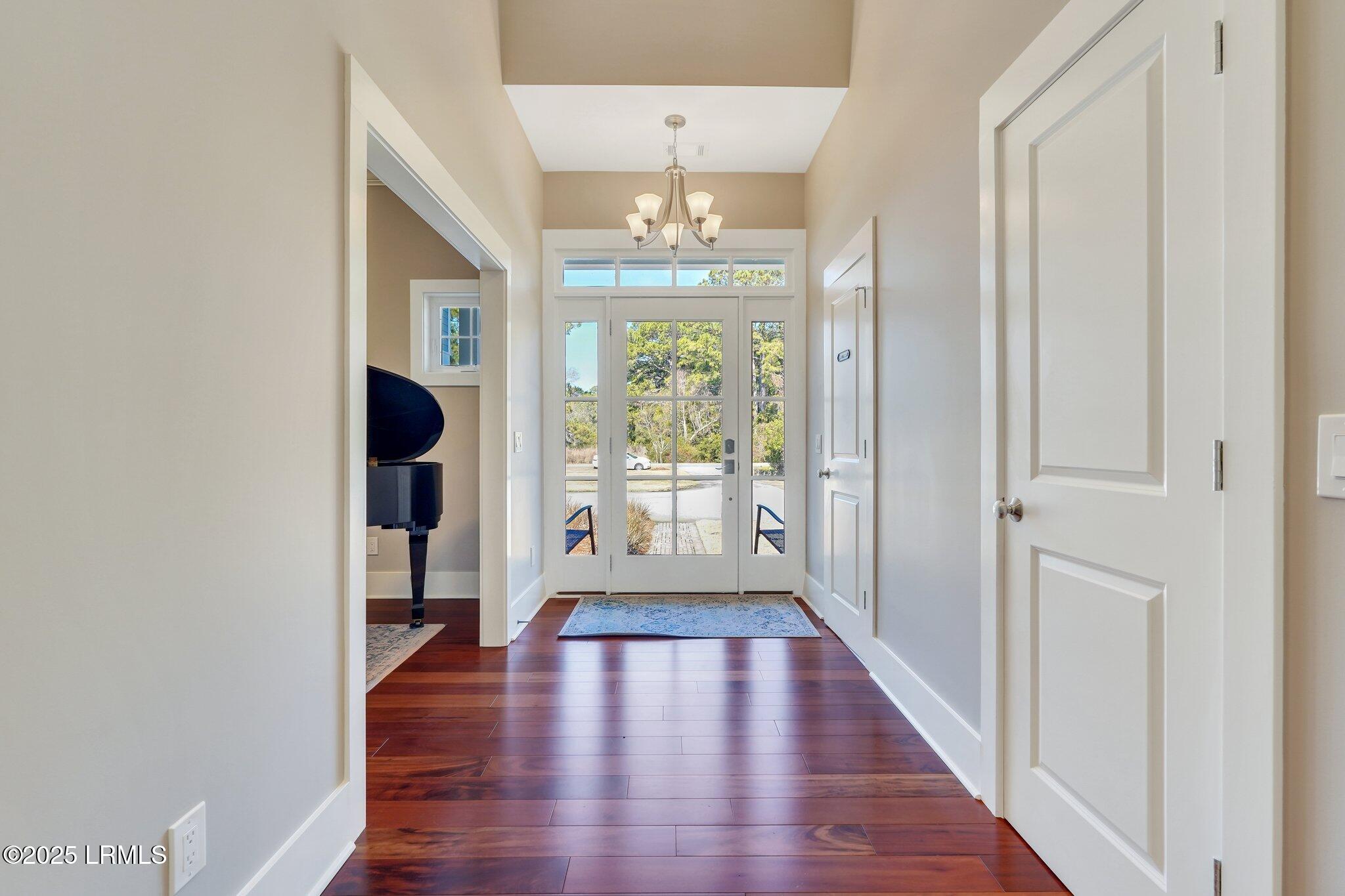 29 Dolphin Point Drive