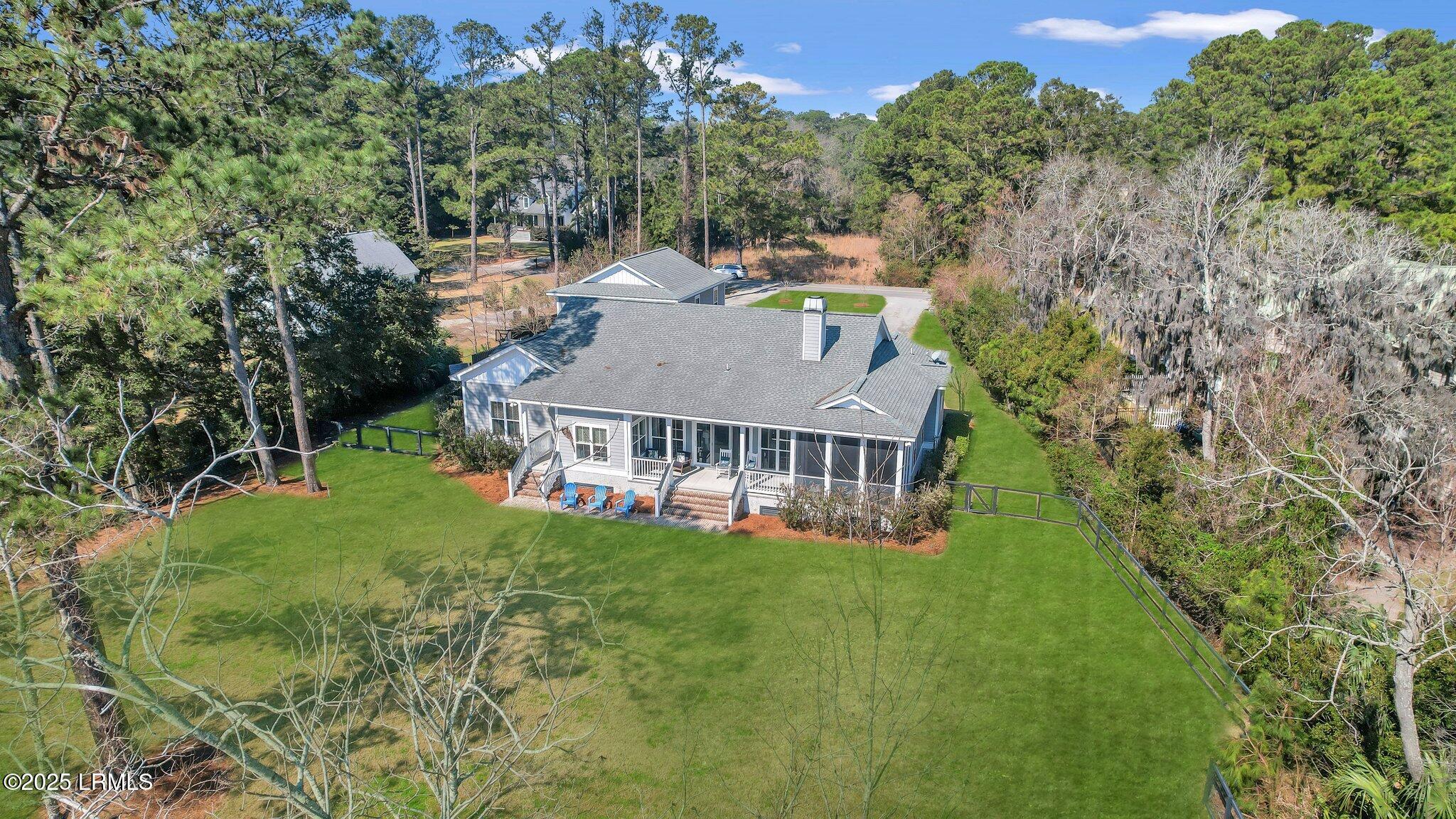 29 Dolphin Point Drive