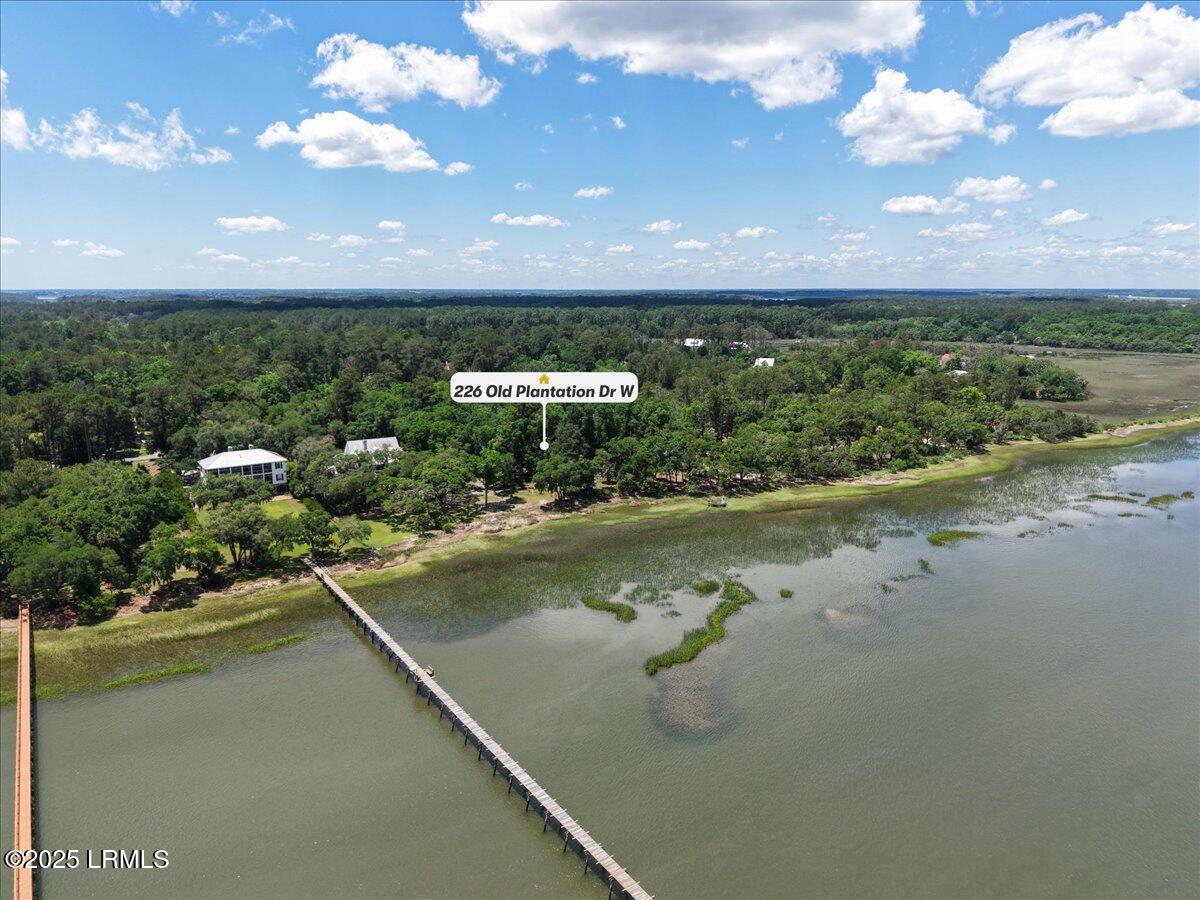 226 Old Plantation Drive W