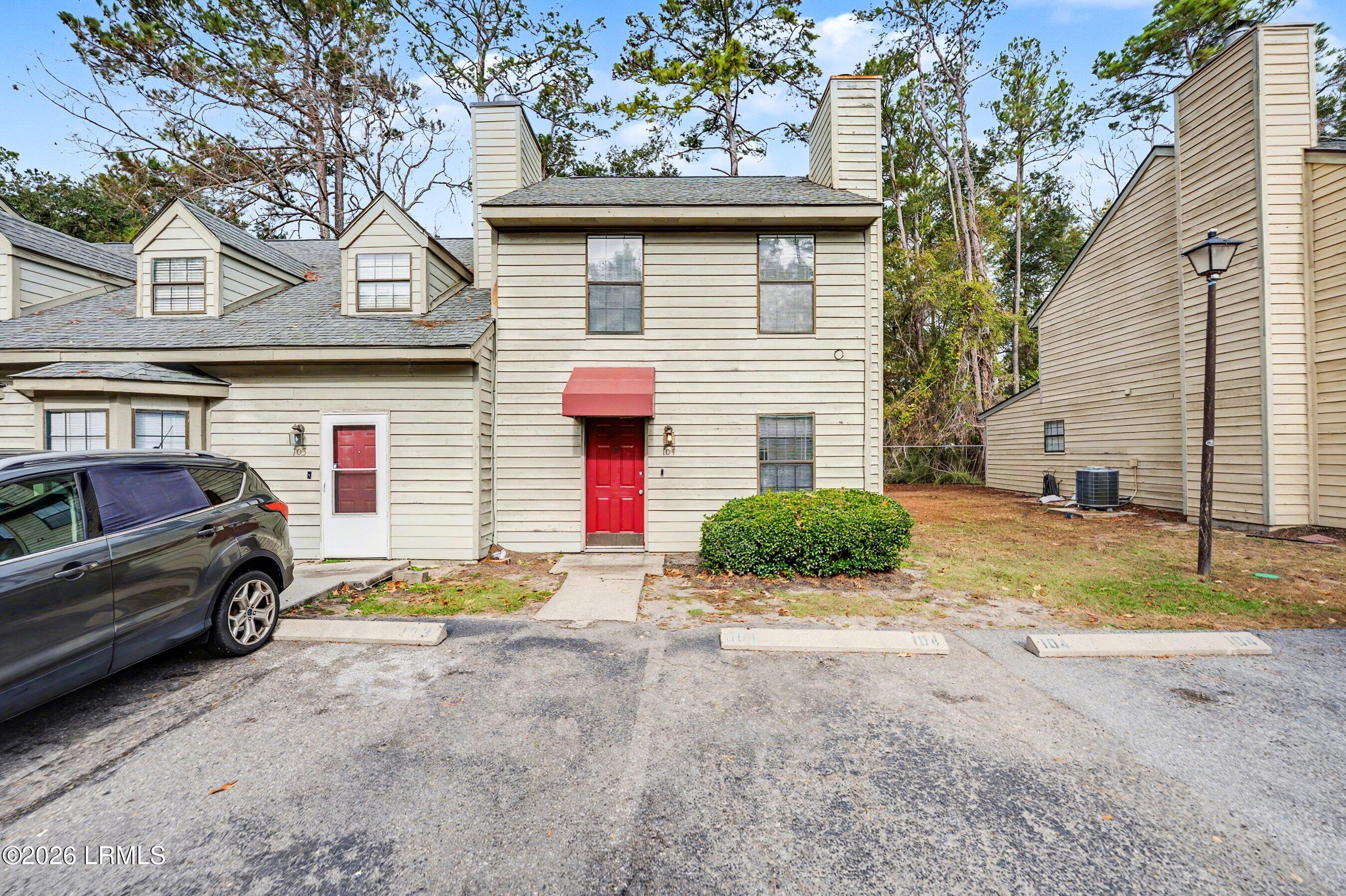 104 Island Pines Drive