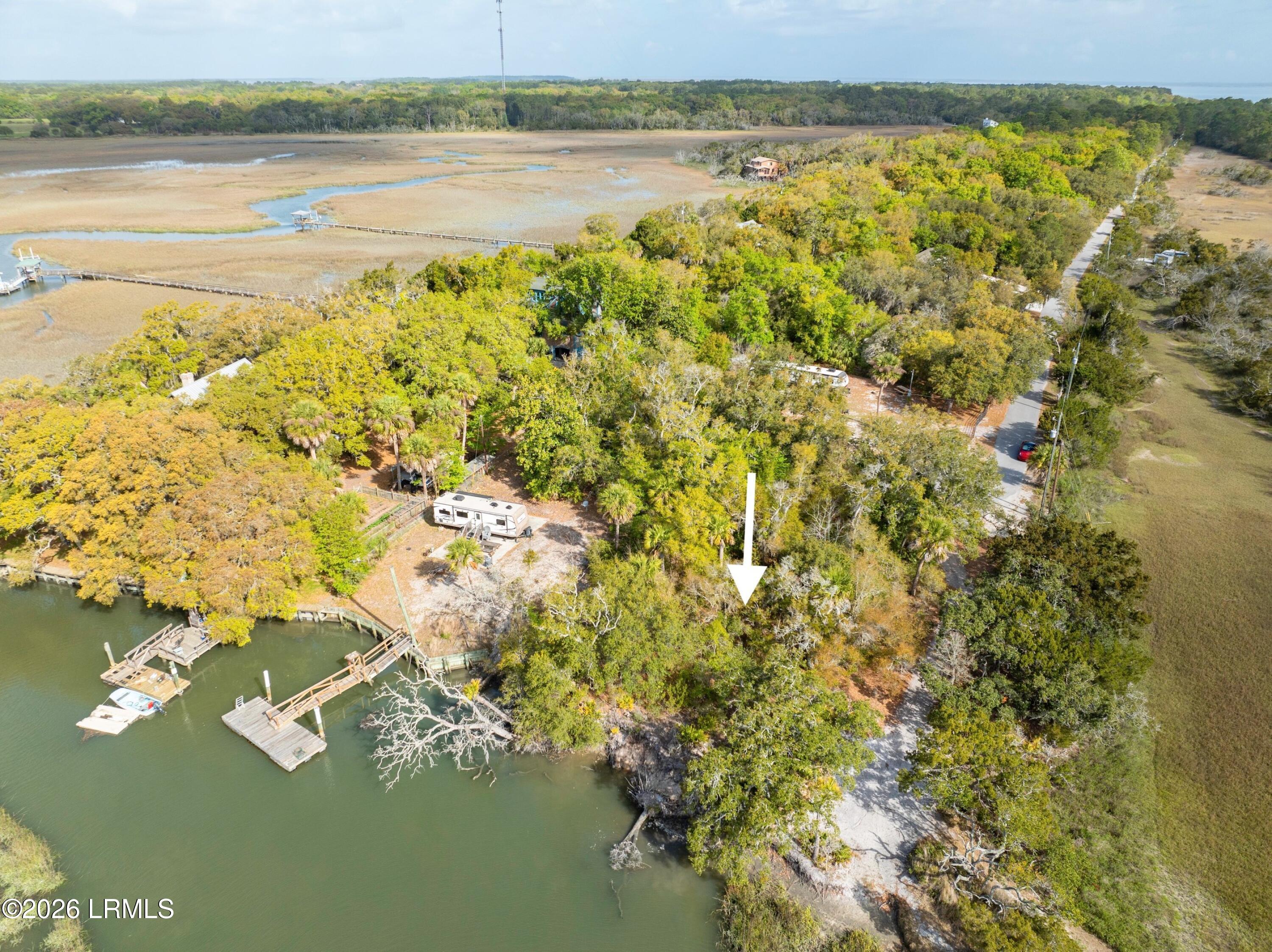 82 Inglewood Circle, St. Helena Island