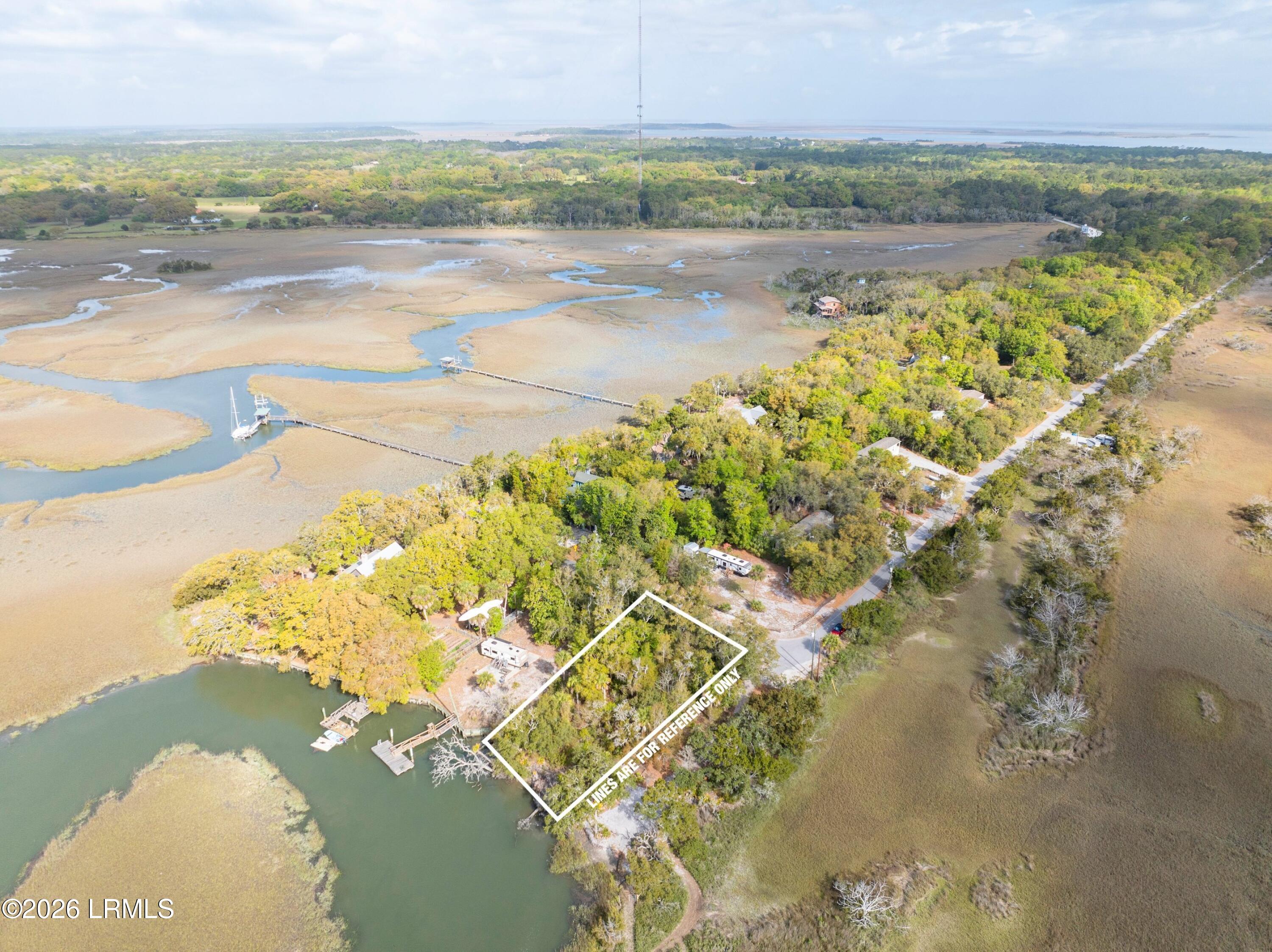 82 Inglewood Circle, St. Helena Island