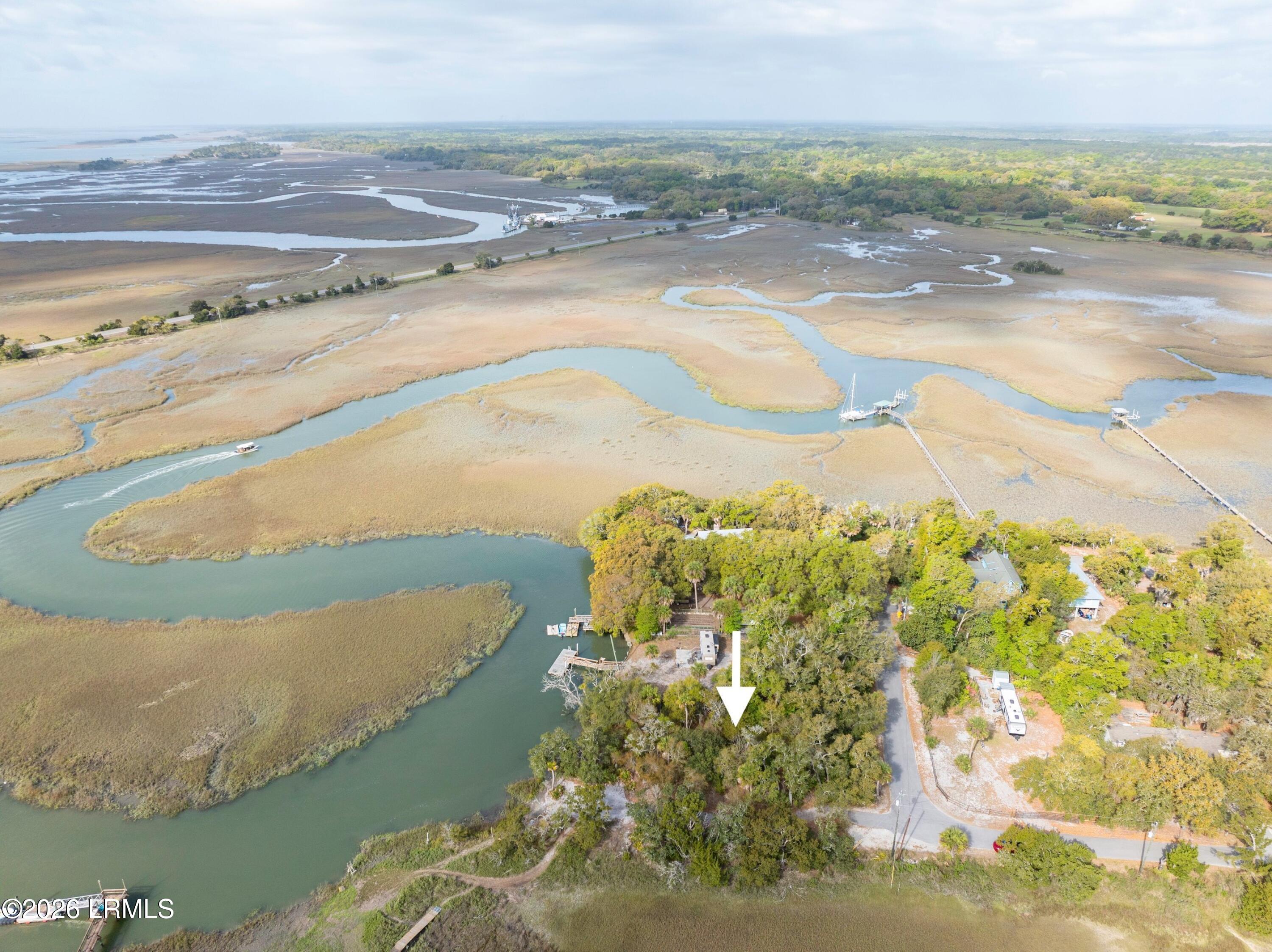 82 Inglewood Circle, St. Helena Island