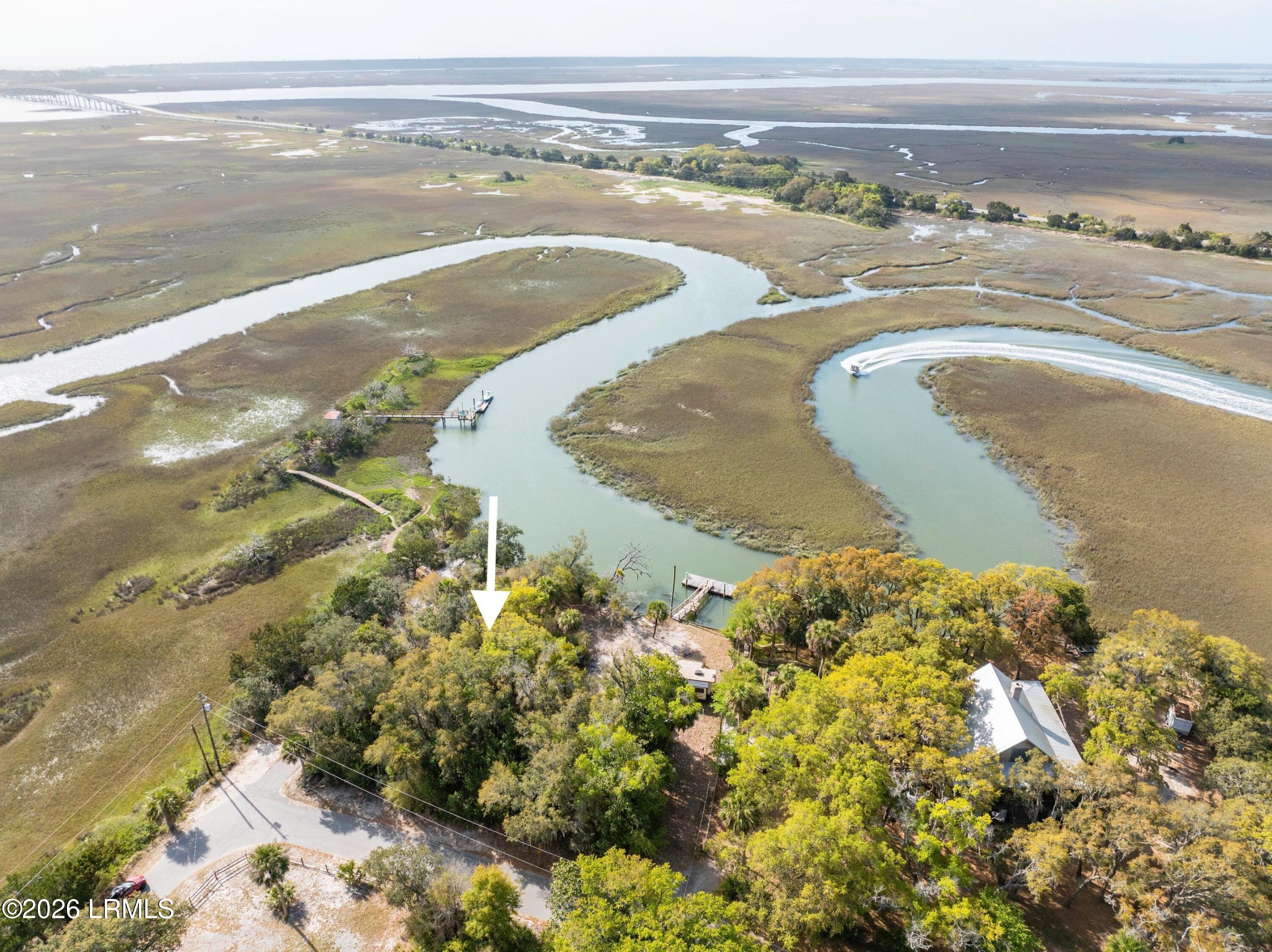 82 Inglewood Circle, St. Helena Island