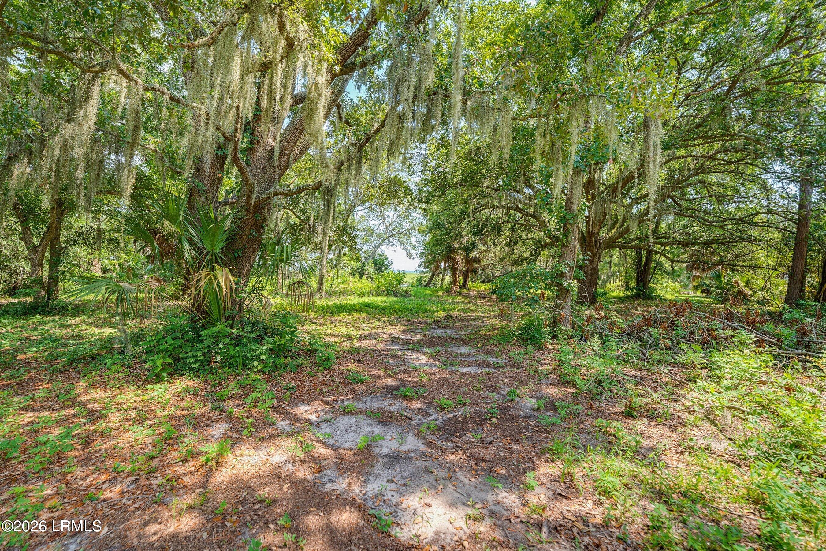 95 Harbor Oaks Lane, St. Helena Island