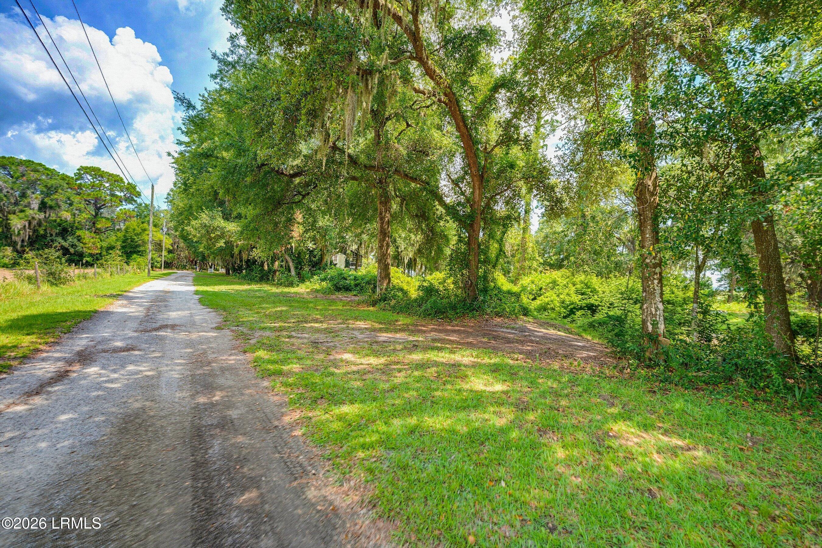 95 Harbor Oaks Lane, St. Helena Island